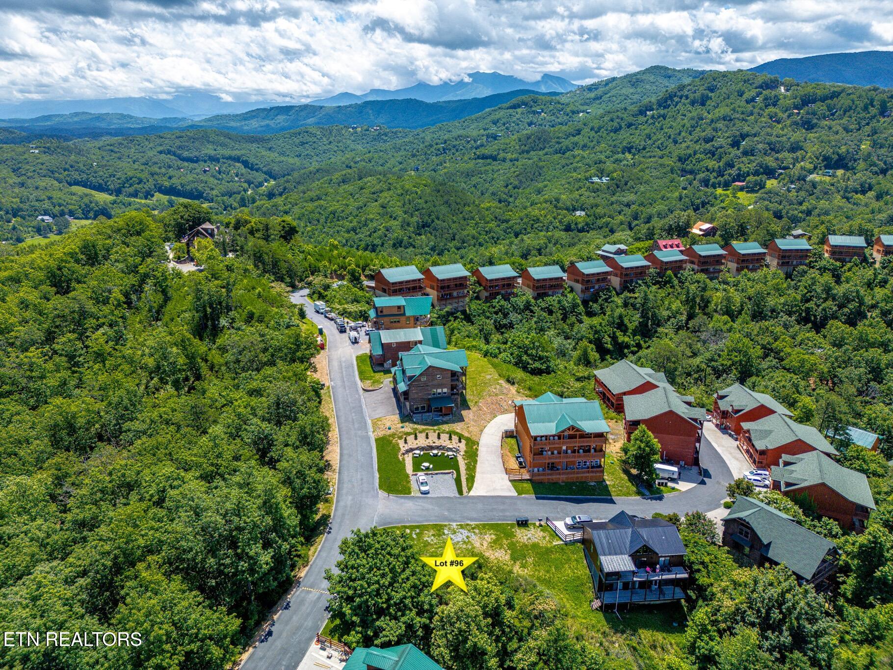 3274 Lonesome Pine Way Sevierville TN 37862