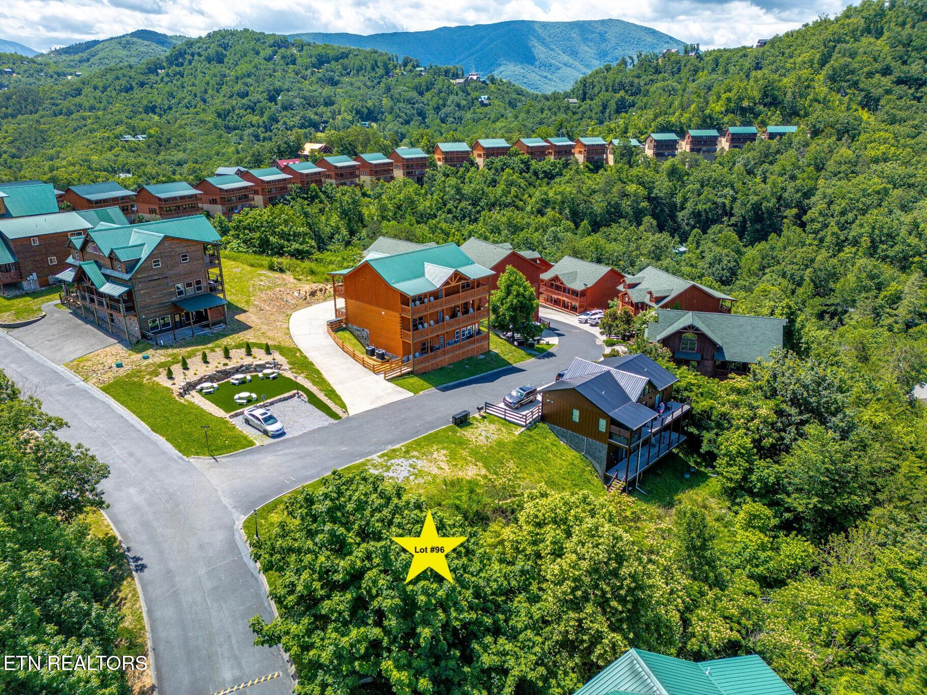 3274 Lonesome Pine Way Sevierville TN 37862