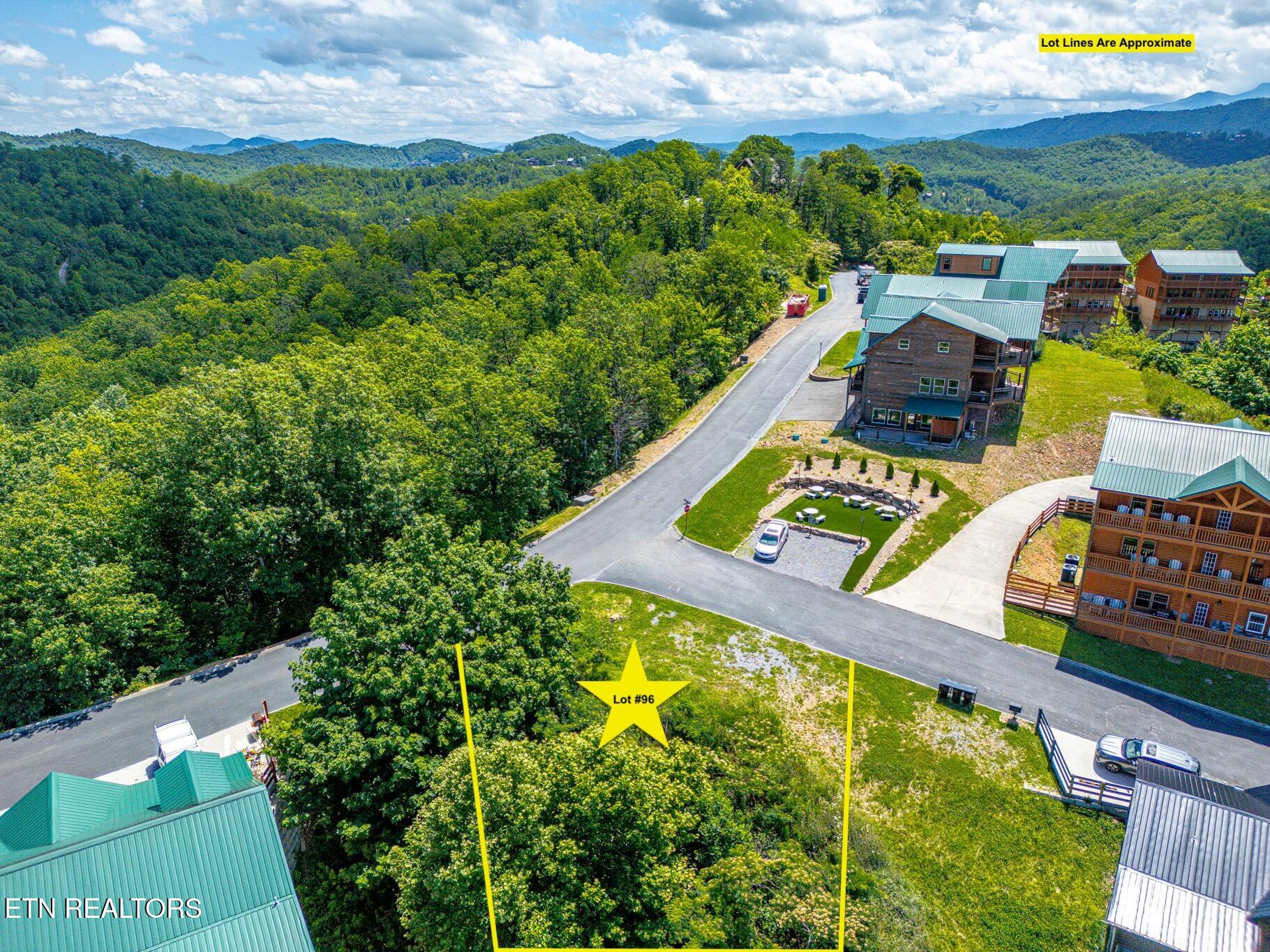 3274 Lonesome Pine Way Sevierville TN 37862