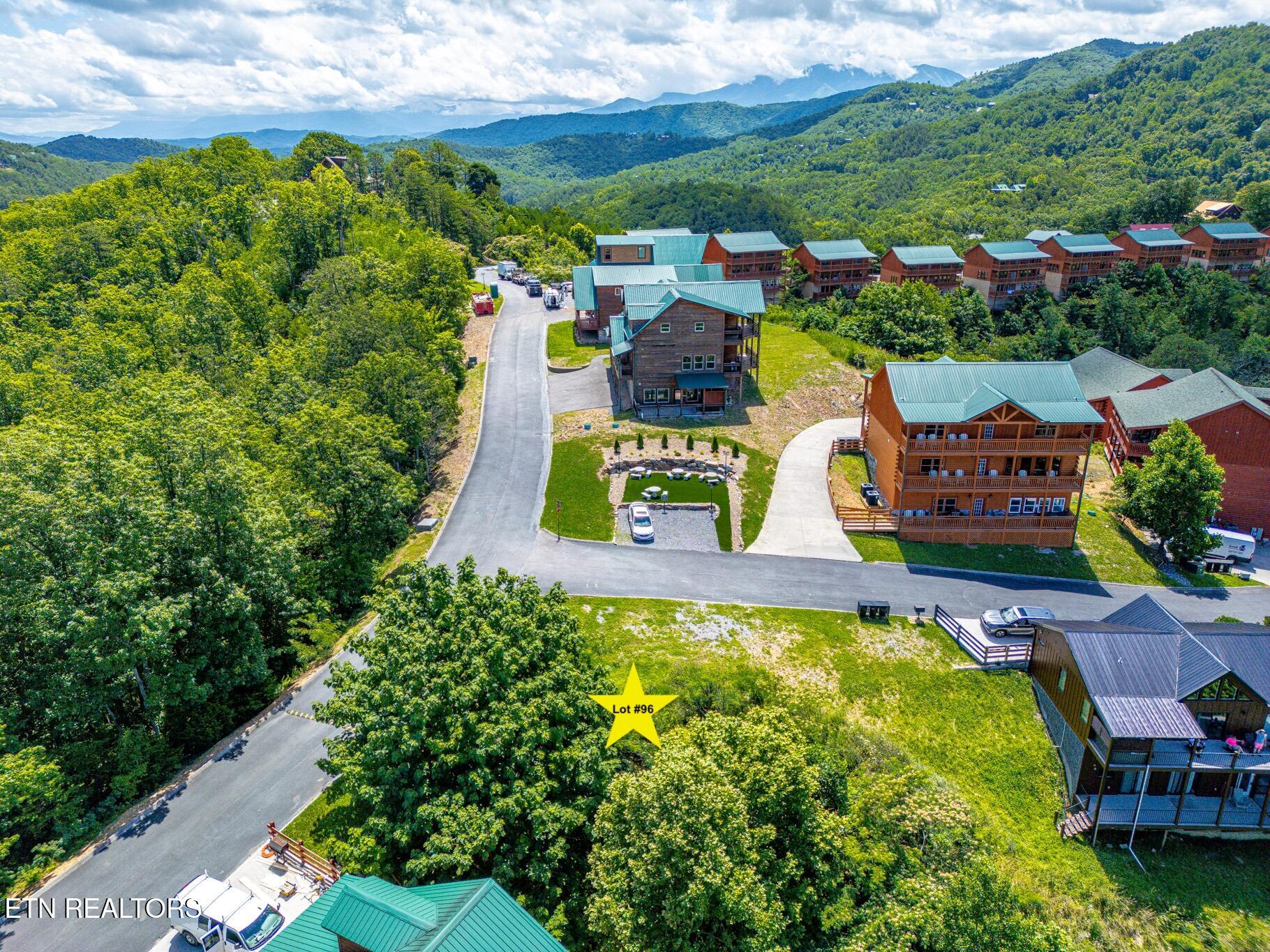 3274 Lonesome Pine Way Sevierville TN 37862