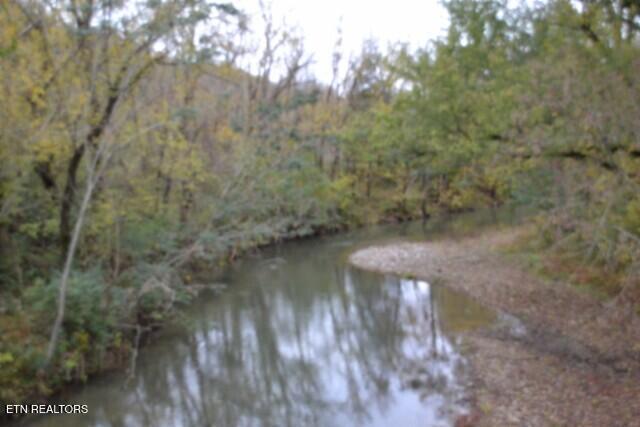 146 Copeland Road Celina TN 38551