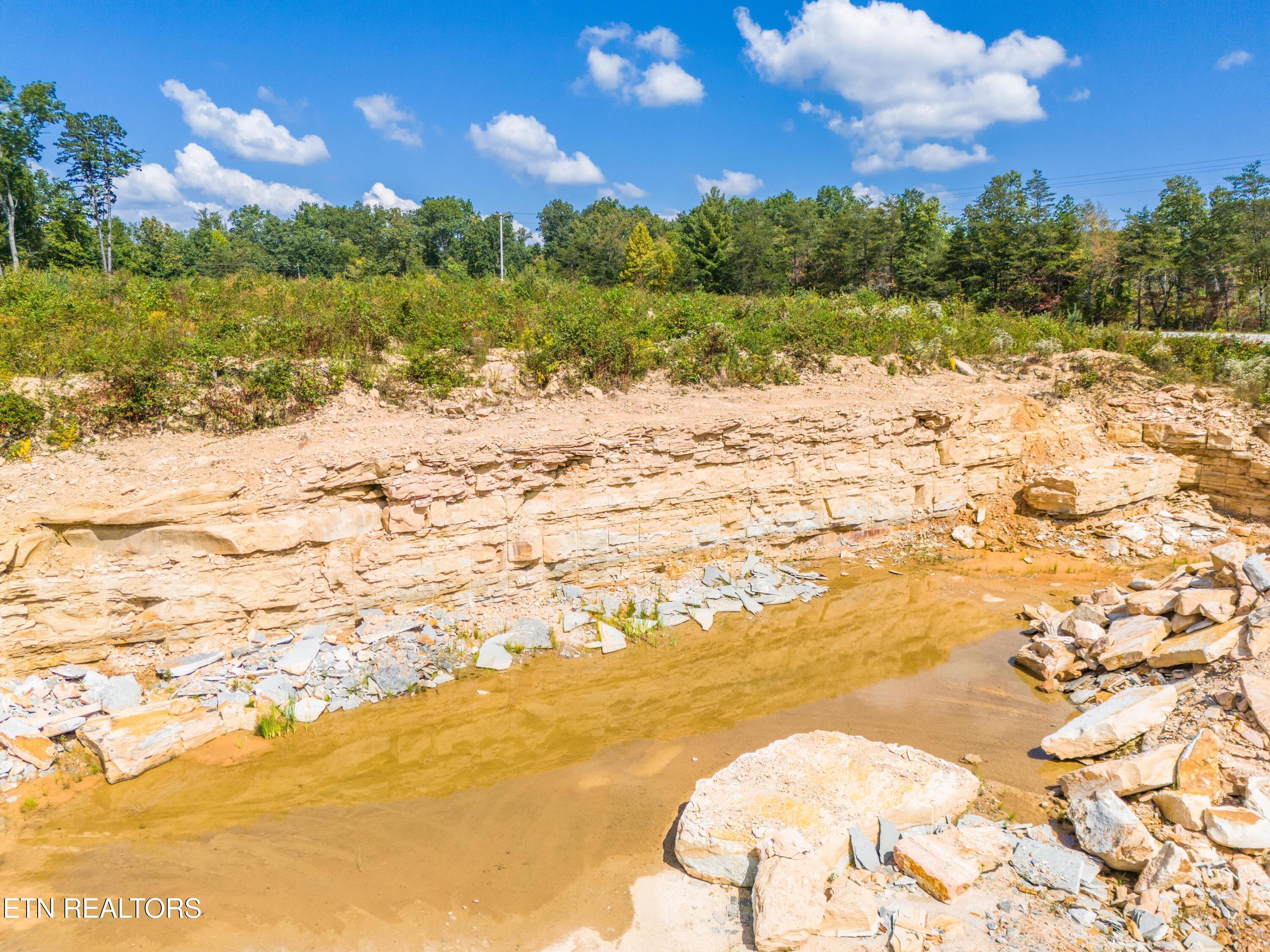 E Highway 70 Crossville TN 38555