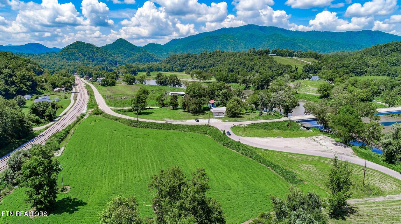 151 S Highway 107 Del Rio TN 37727