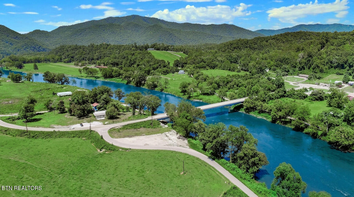 151 S Highway 107 Del Rio TN 37727