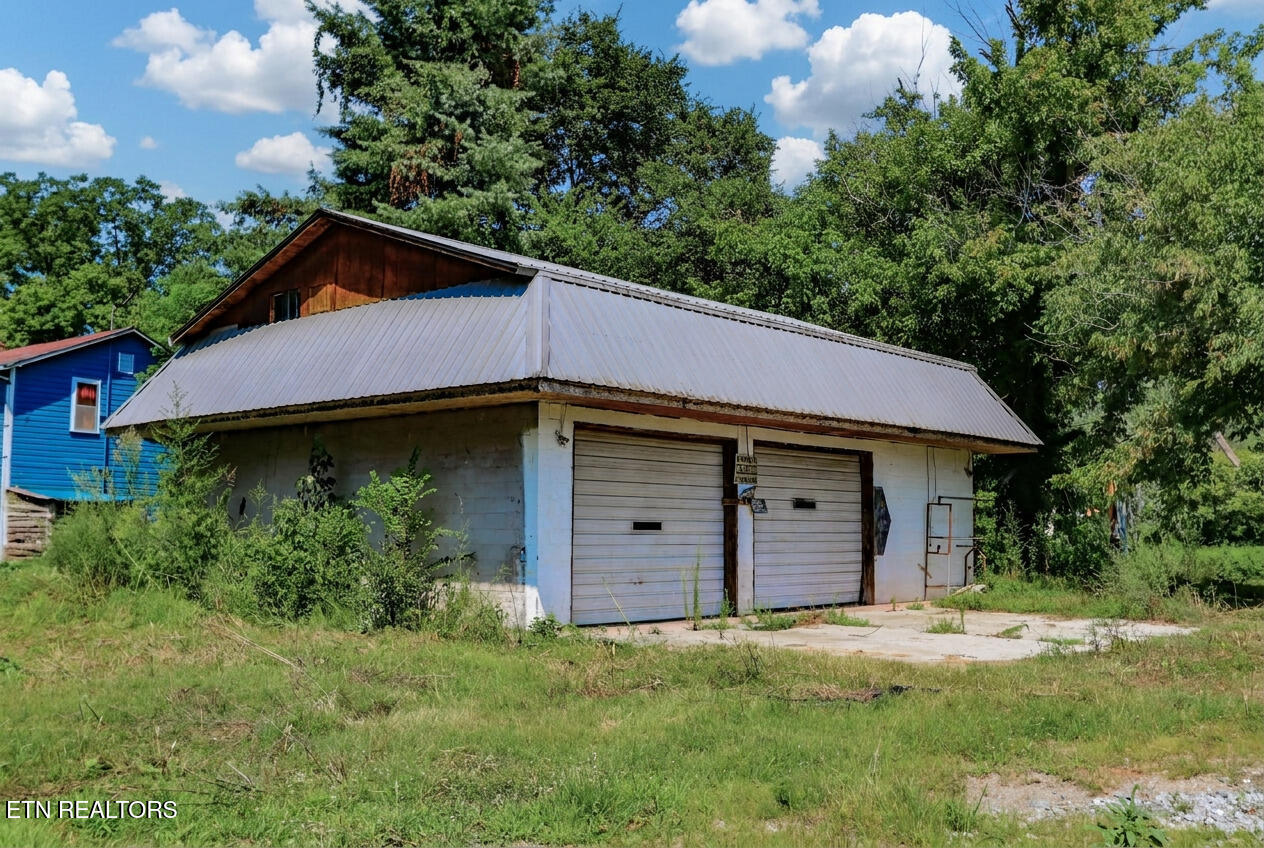 151 S Highway 107 Del Rio TN 37727