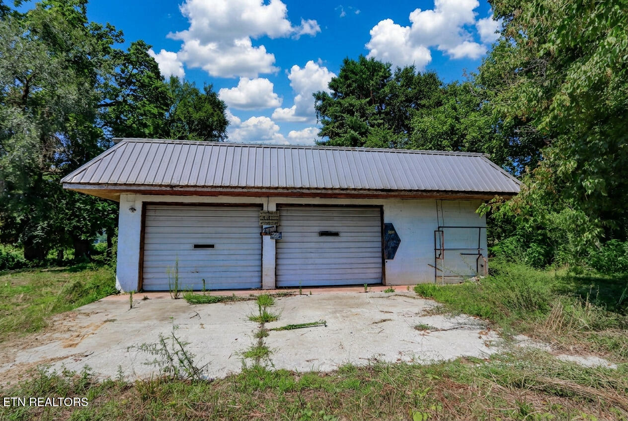 151 S Highway 107 Del Rio TN 37727