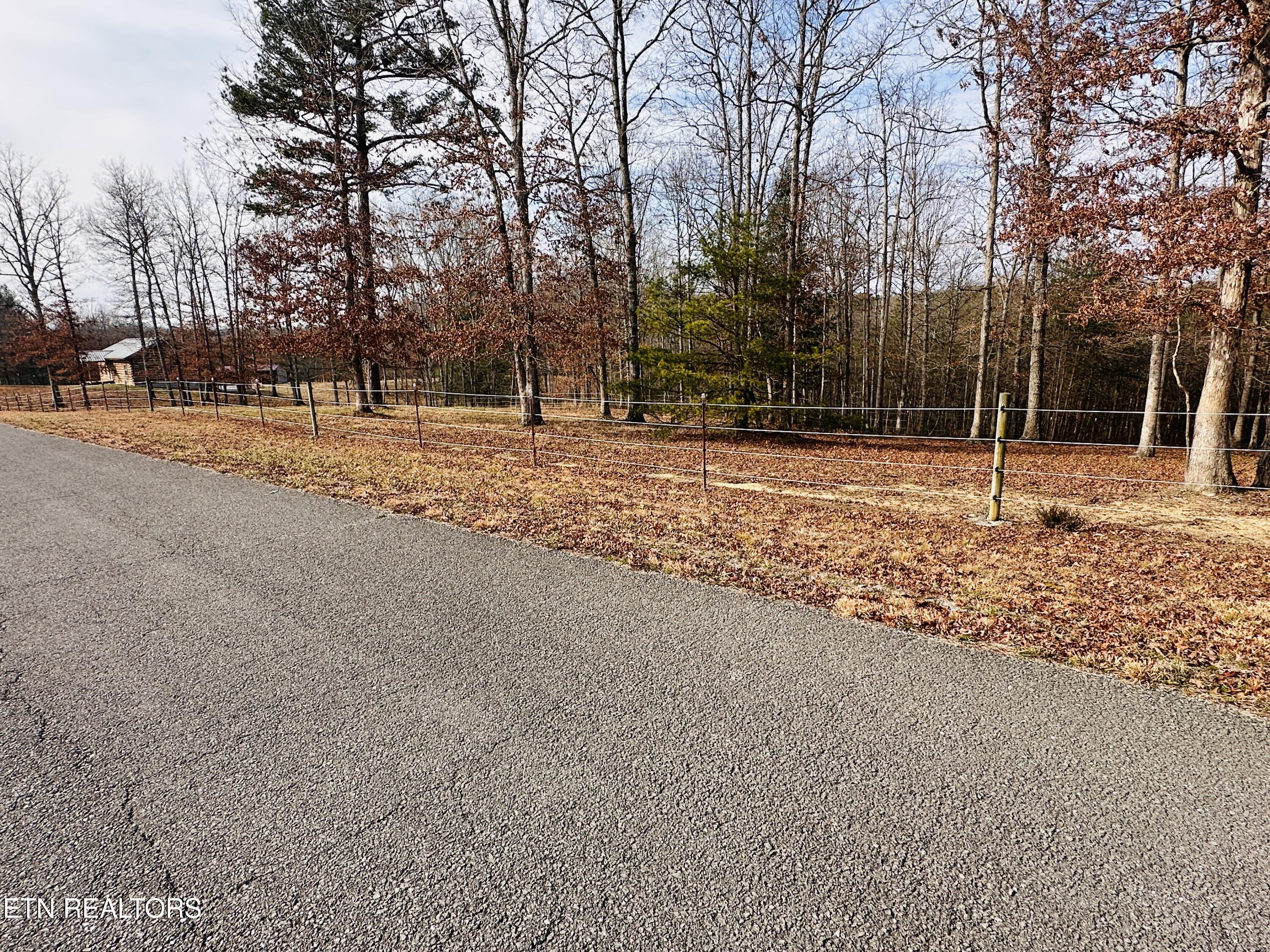 4.90 Acres Rockview Road Jamestown TN 38556