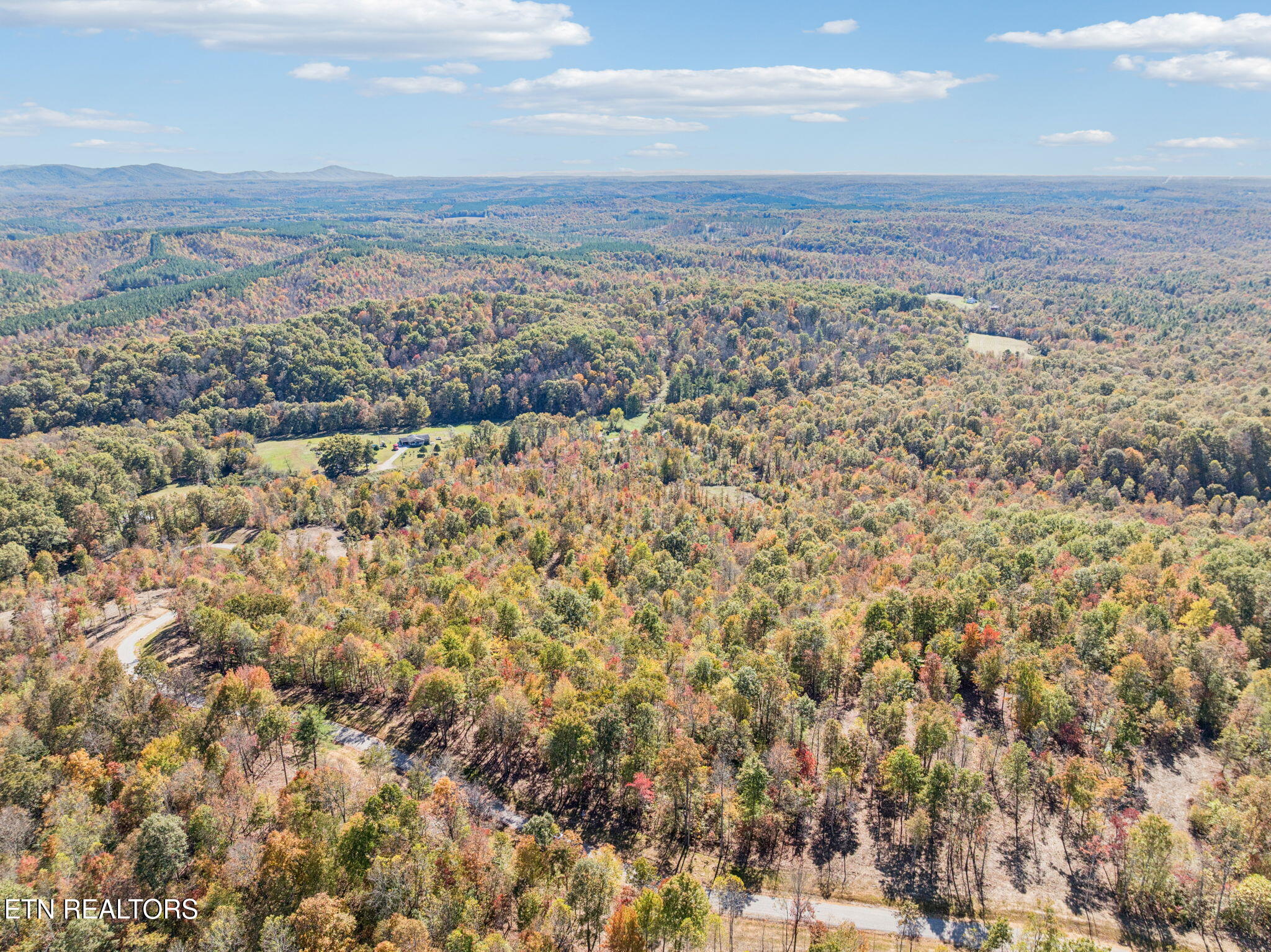 Sheep Ranch Road Robbins TN 37852