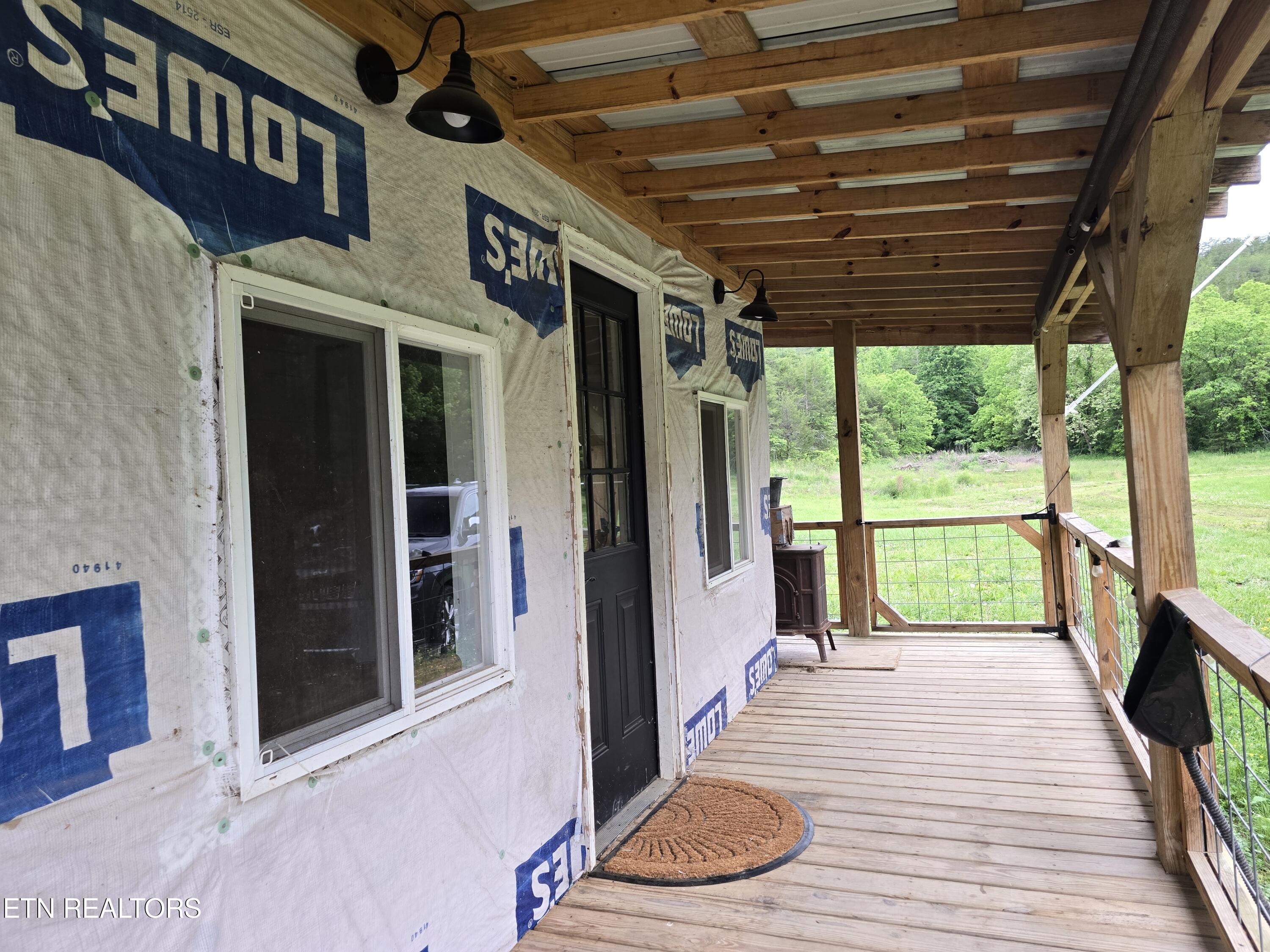 2615 Stoney Fork Road Sneedville TN 37869
