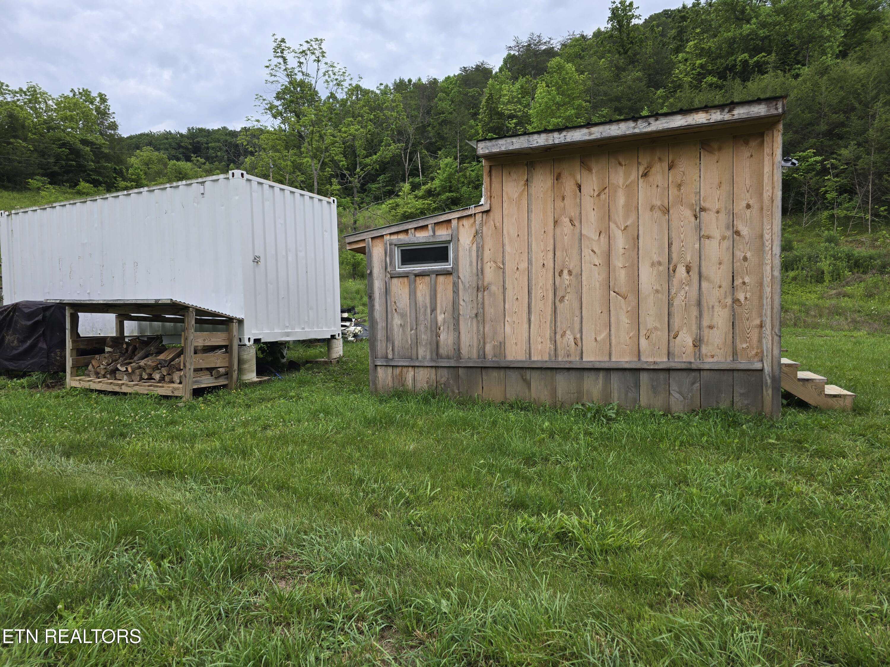 2615 Stoney Fork Road Sneedville TN 37869