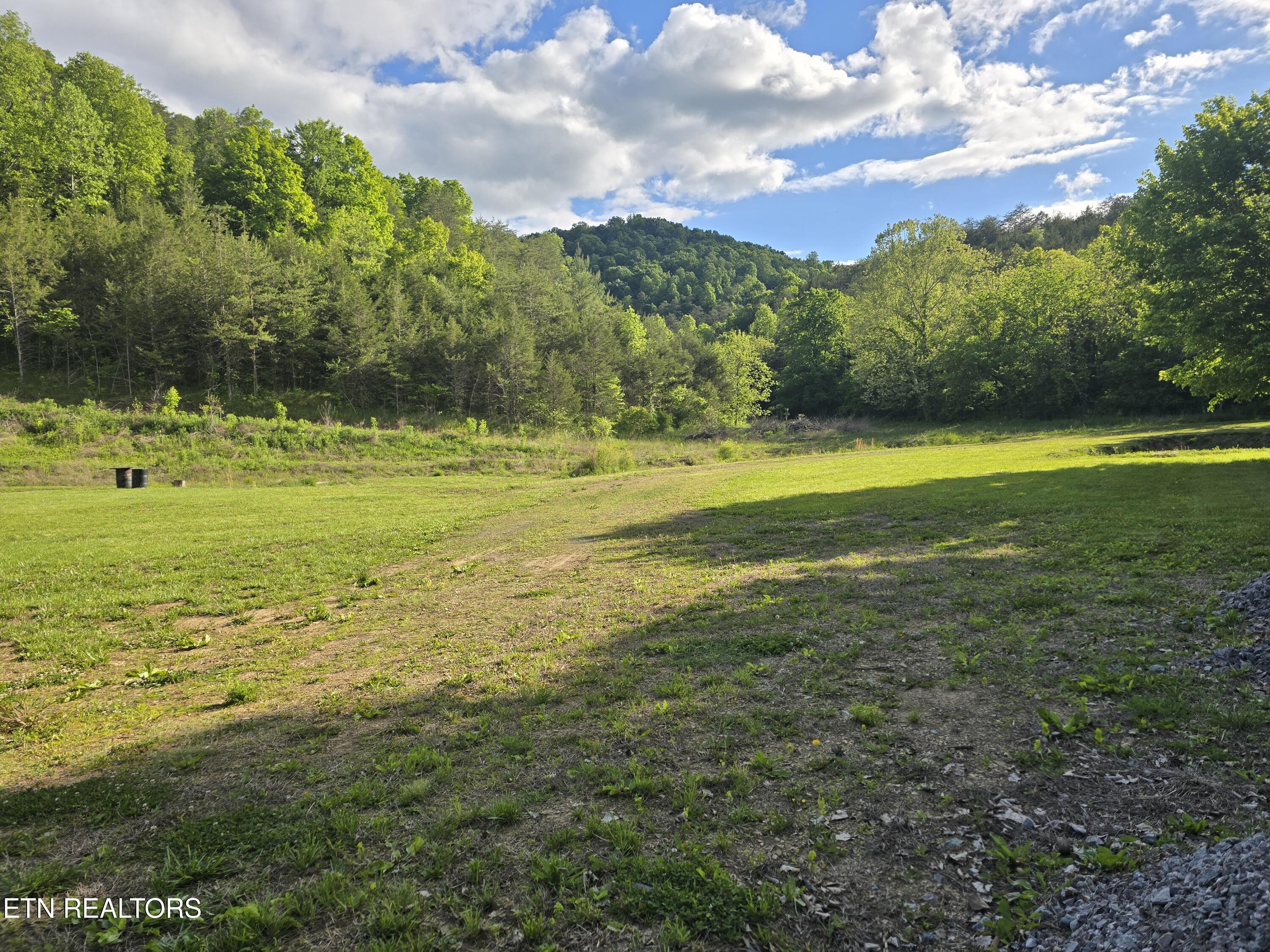 2615 Stoney Fork Road Sneedville TN 37869