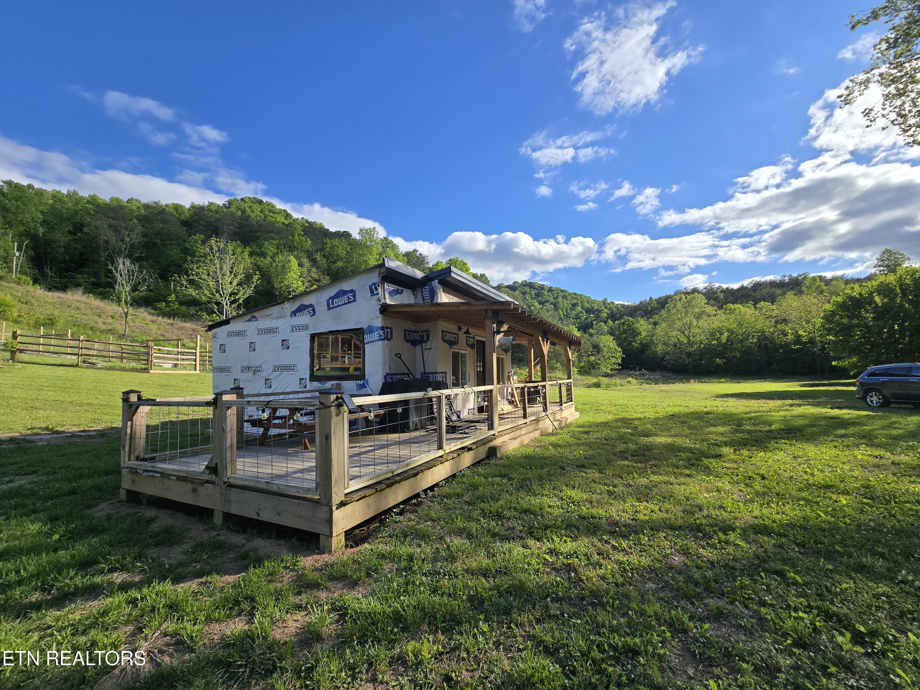 2615 Stoney Fork Road Sneedville TN 37869
