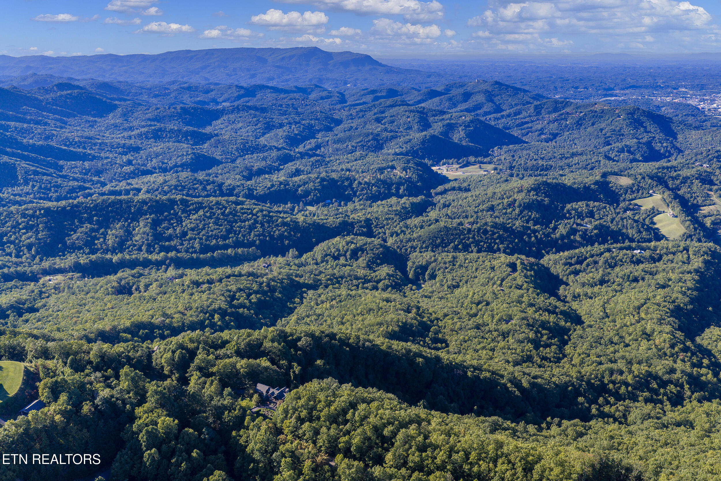 Laurel Top Way Sevierville TN 37862