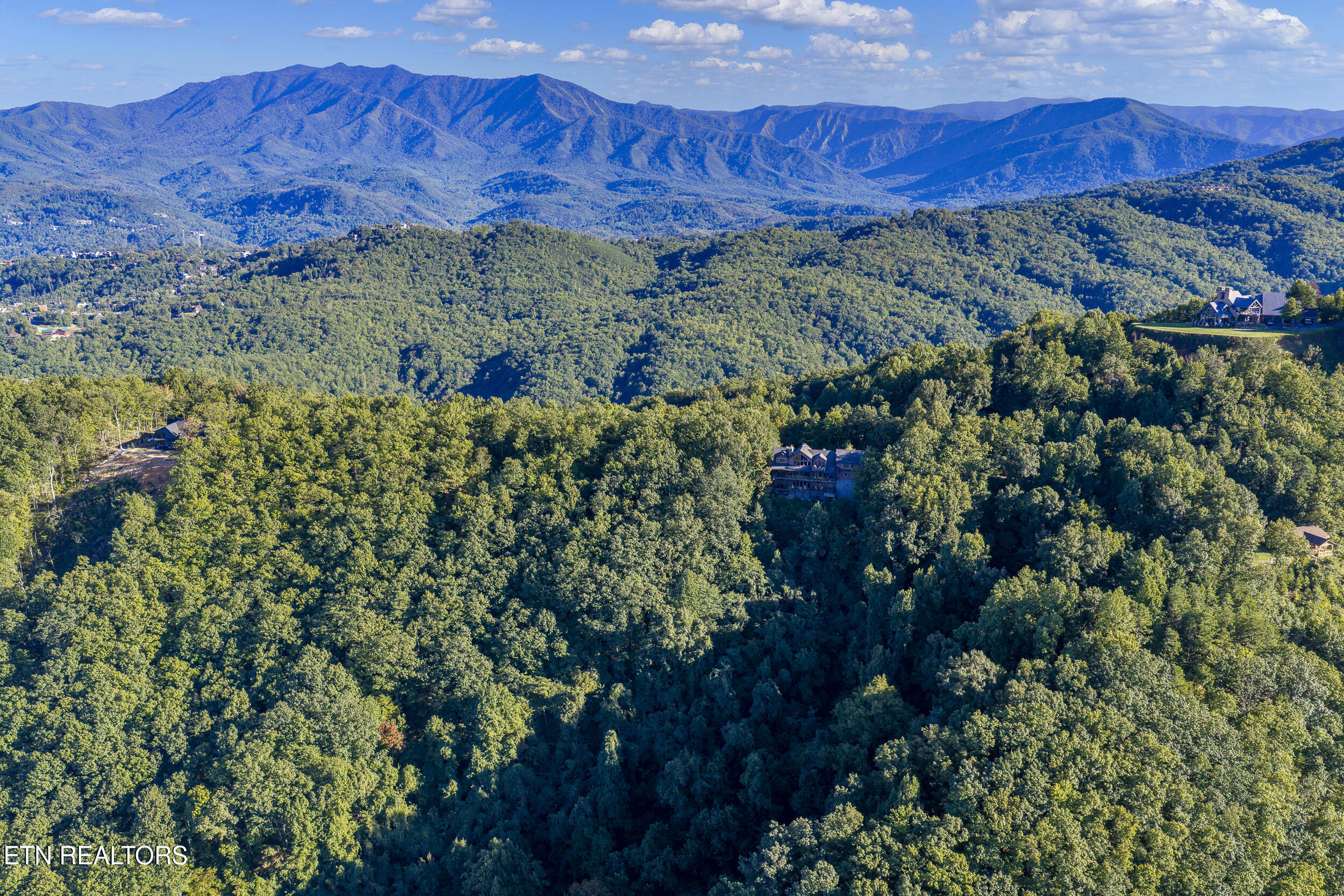 Laurel Top Way Sevierville TN 37862