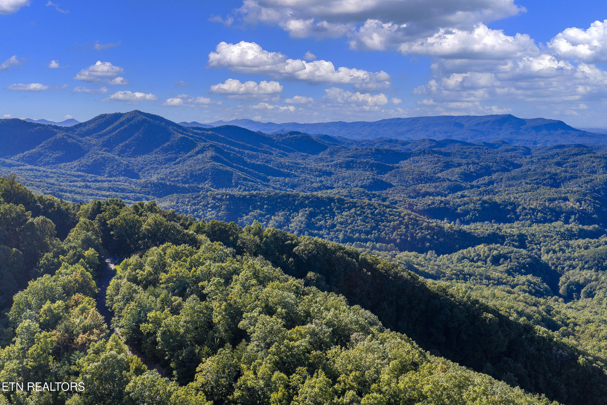 Laurel Top Way Sevierville TN 37862