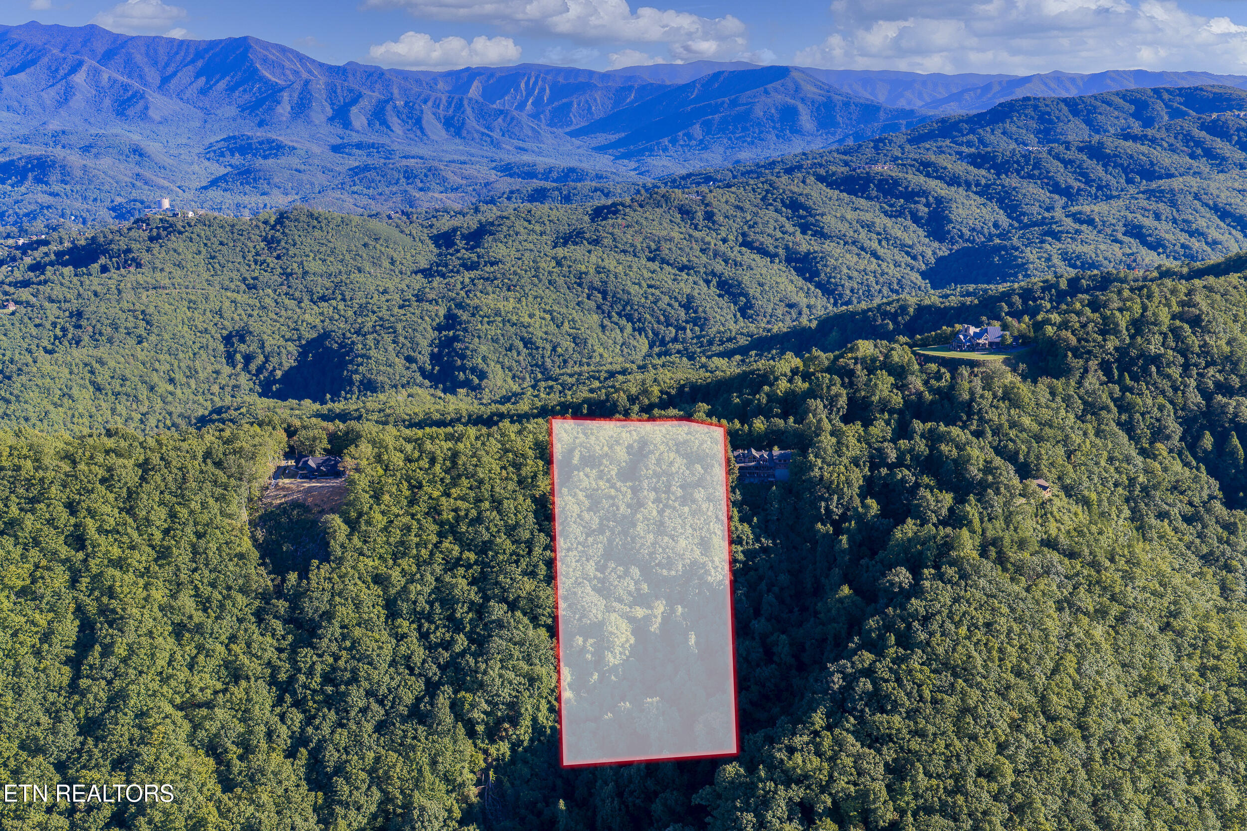 Laurel Top Way Sevierville TN 37862