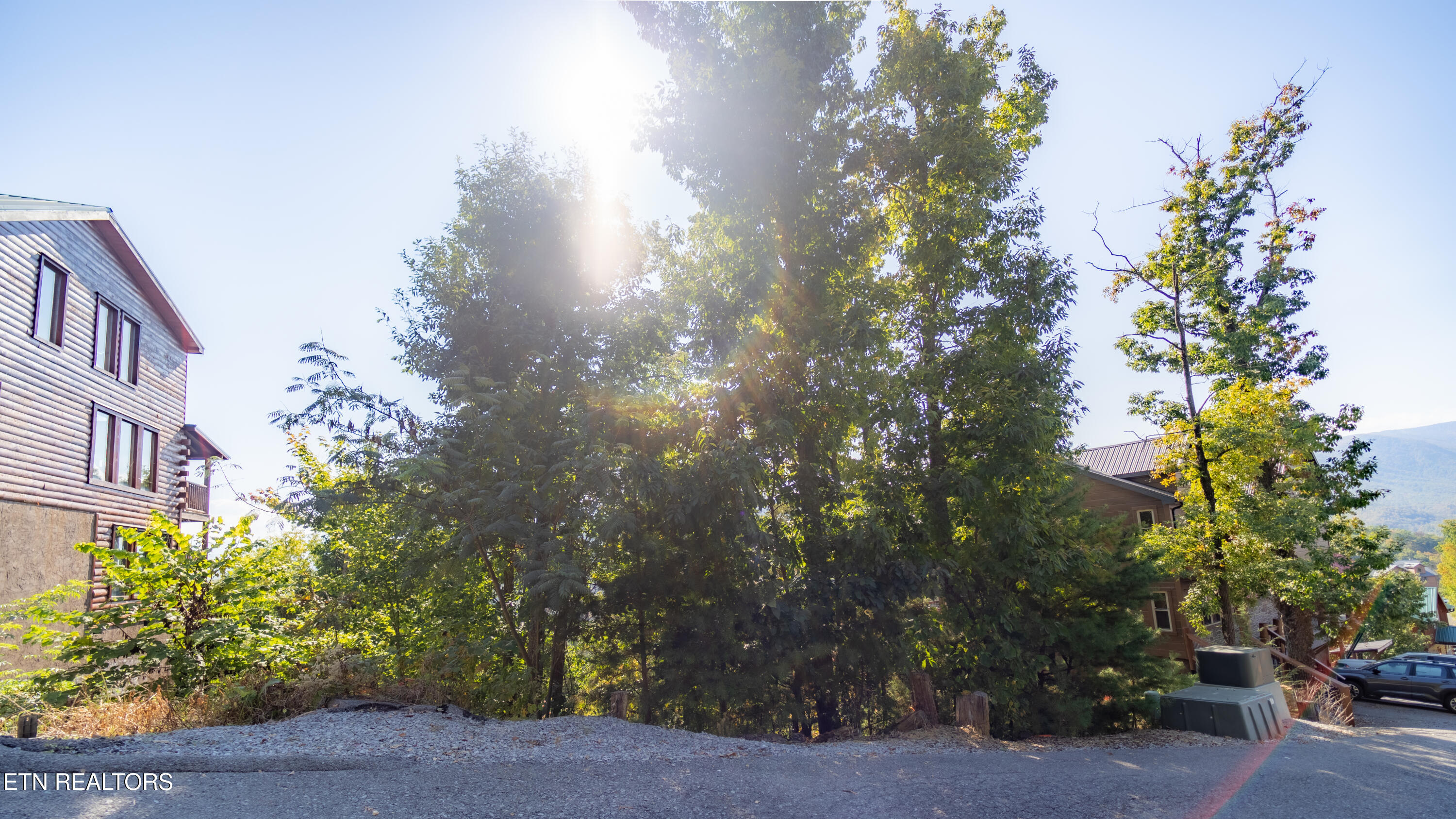 4121 Sherwood Heights Way Pigeon Forge TN 37863
