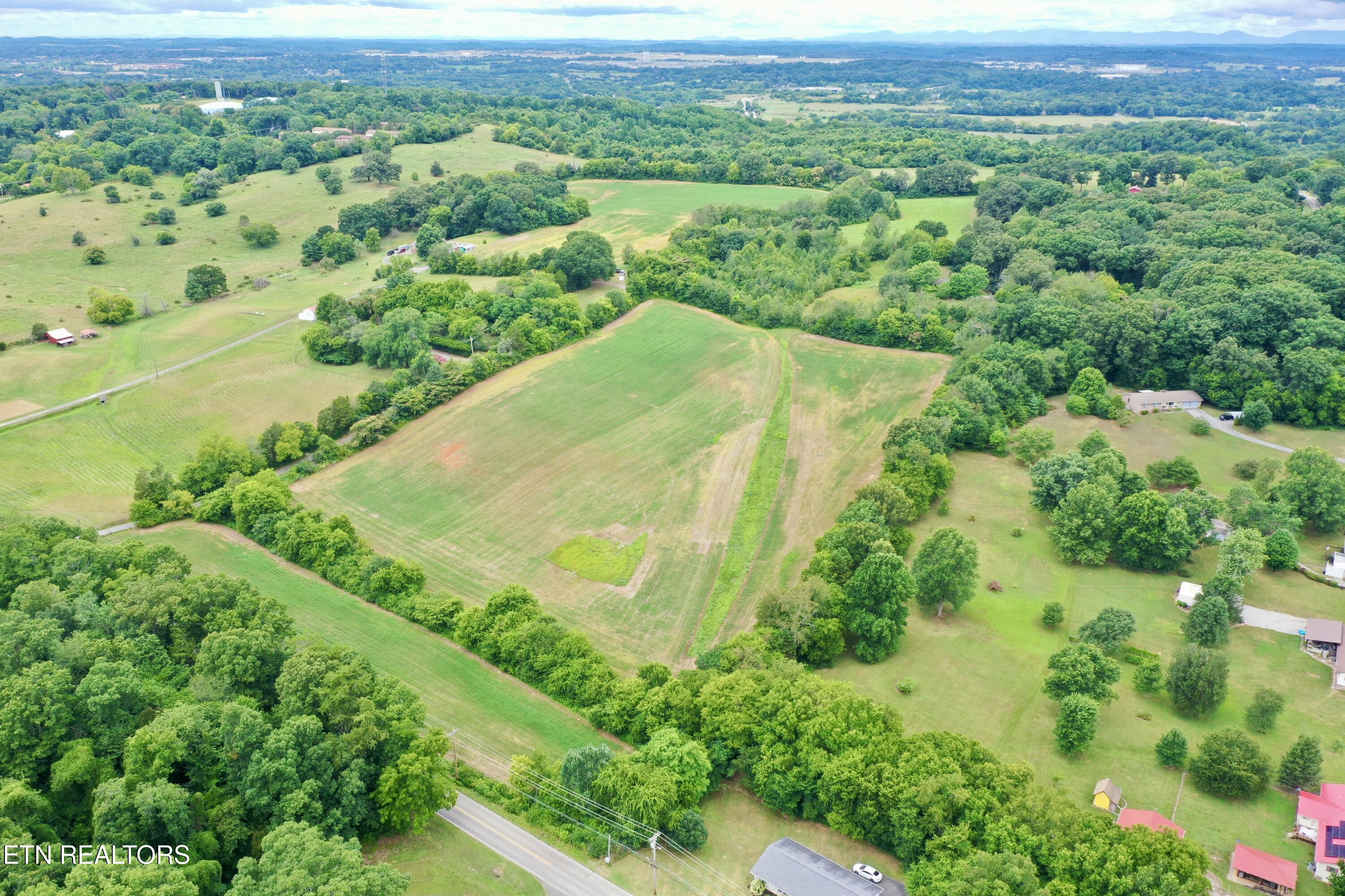 141 Saratoga Drive Maryville TN 37804