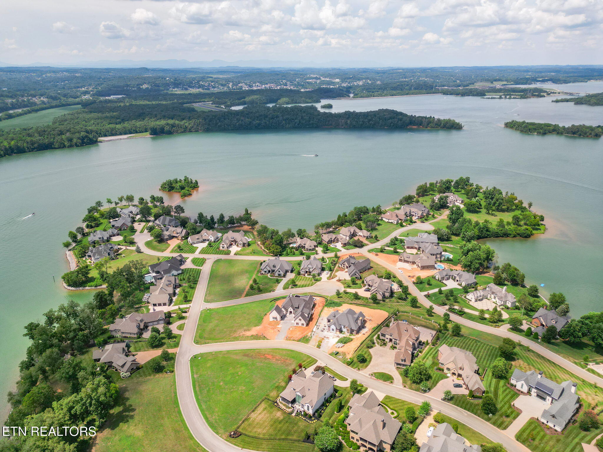 164 Captains Way Lenoir City TN 37772