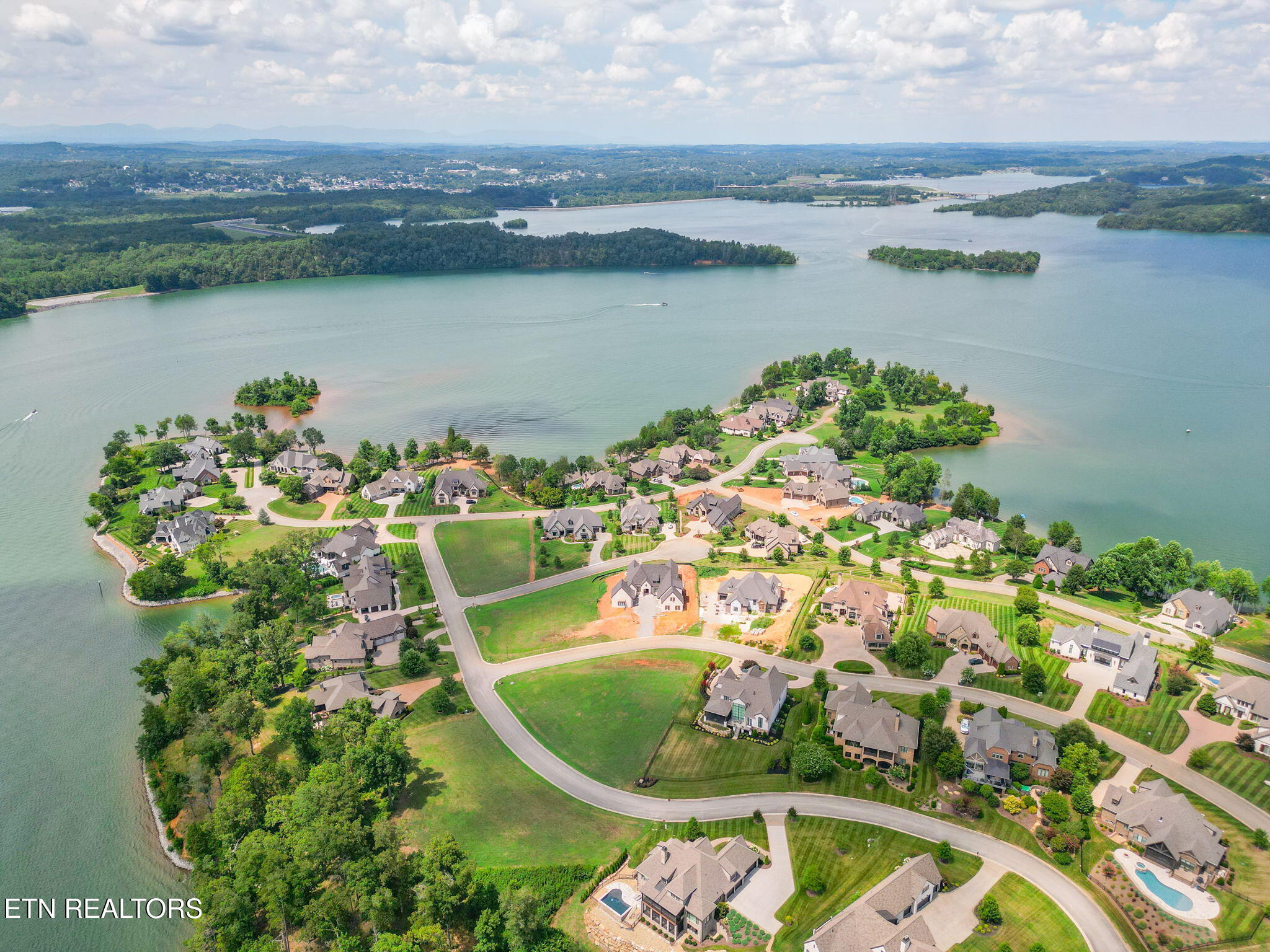 164 Captains Way Lenoir City TN 37772