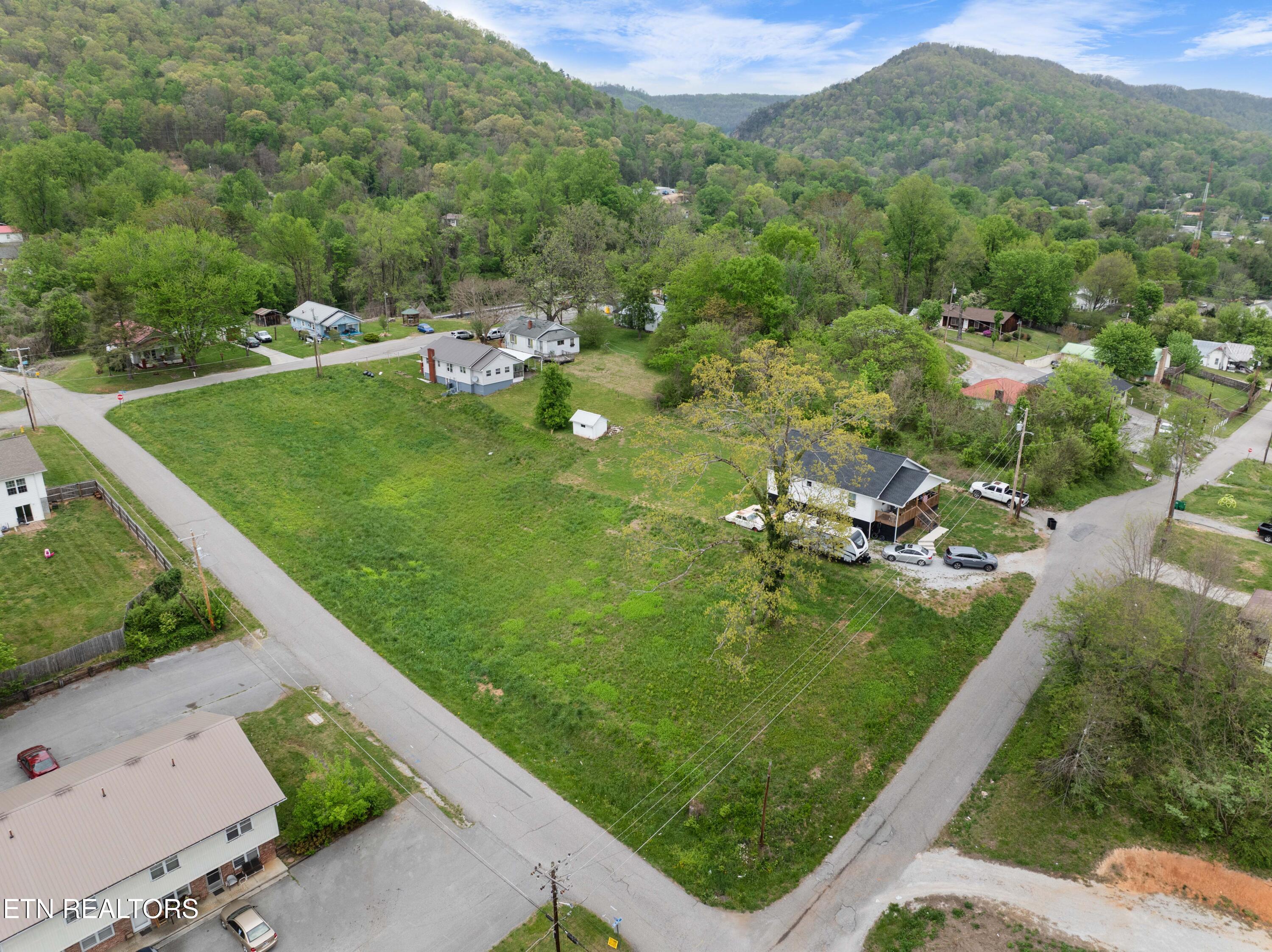 W Prospect Street Lafollette TN 37766