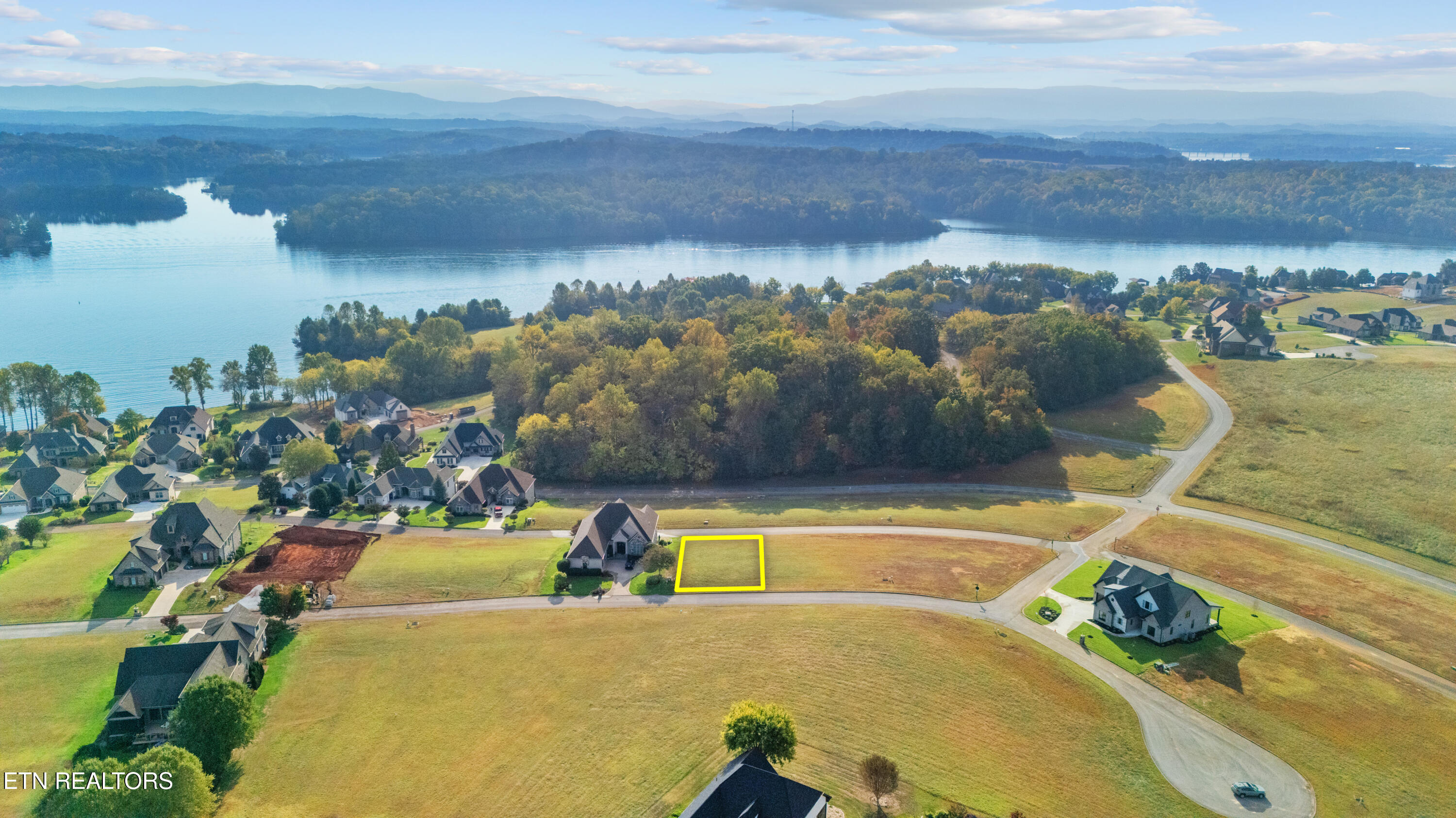 220 Grandville Court Vonore TN 37885