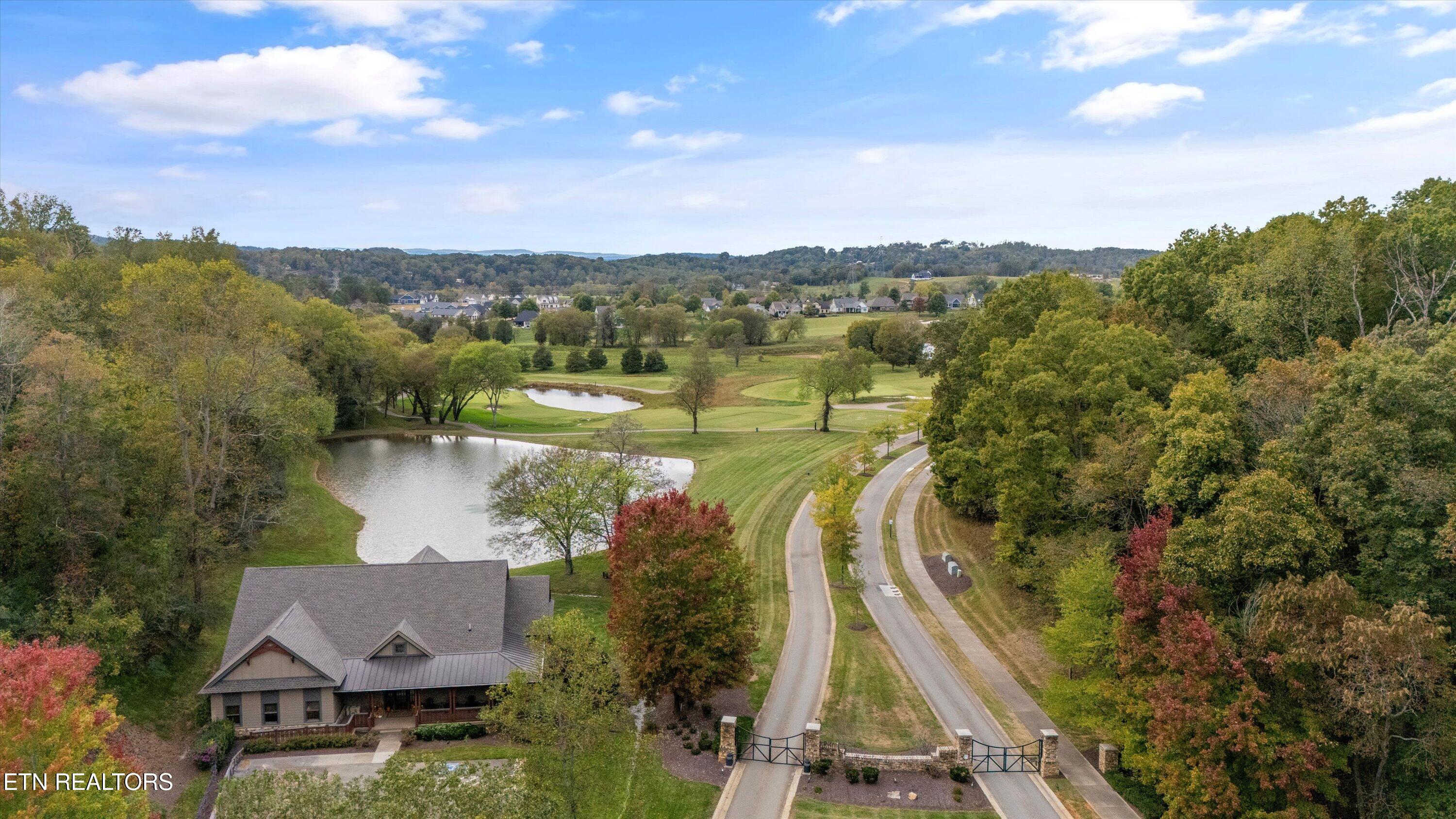 184 Hammock Court Loudon TN 37774