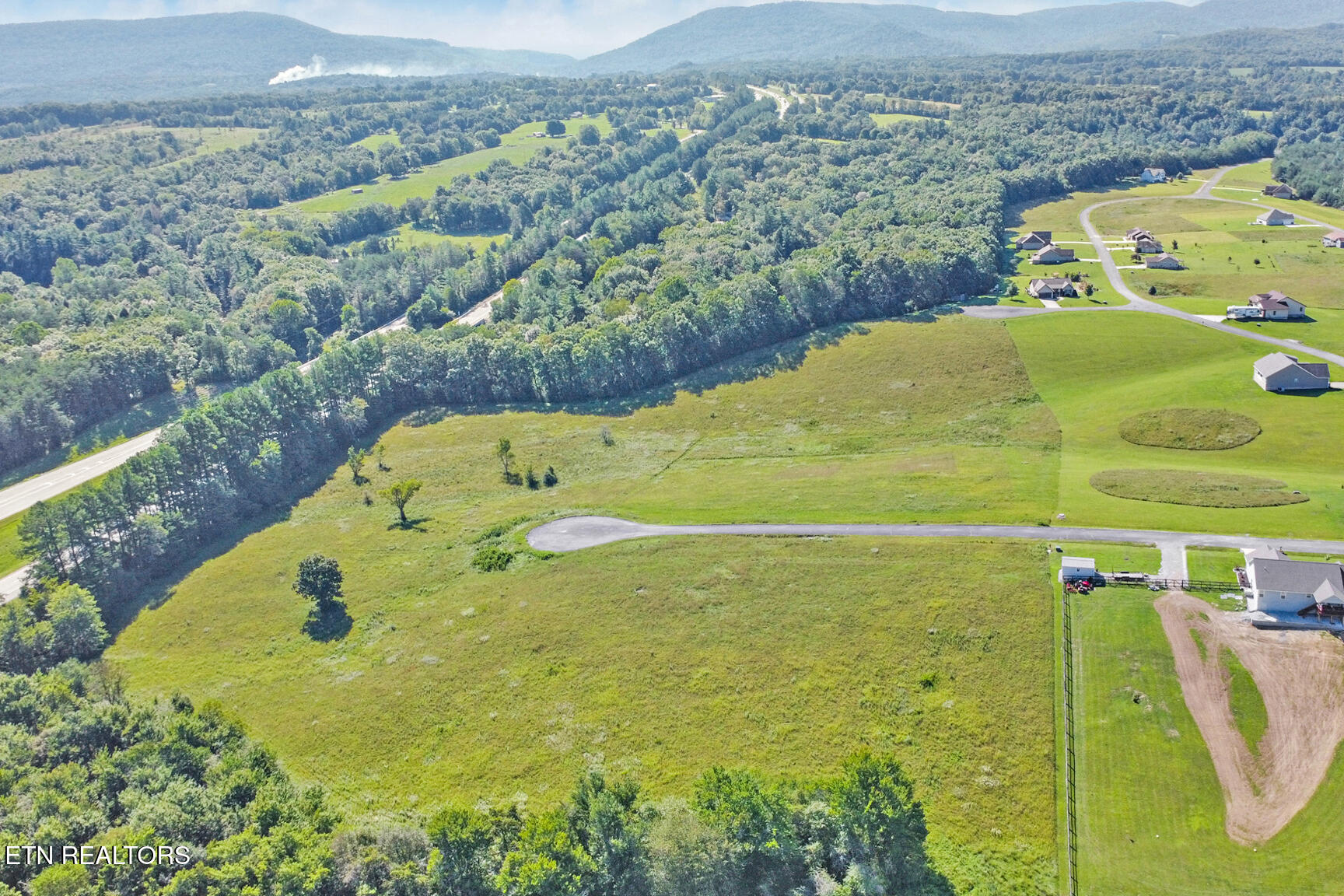Lot 36 Estate Lane Crossville TN 38555
