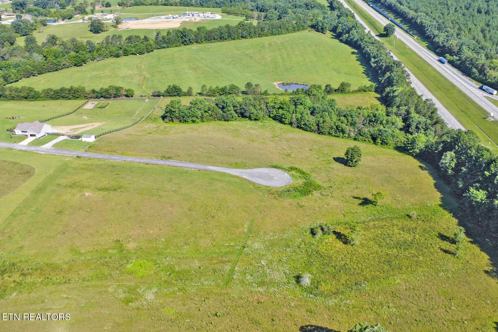 Lot 36 Estate Lane Crossville TN 38555