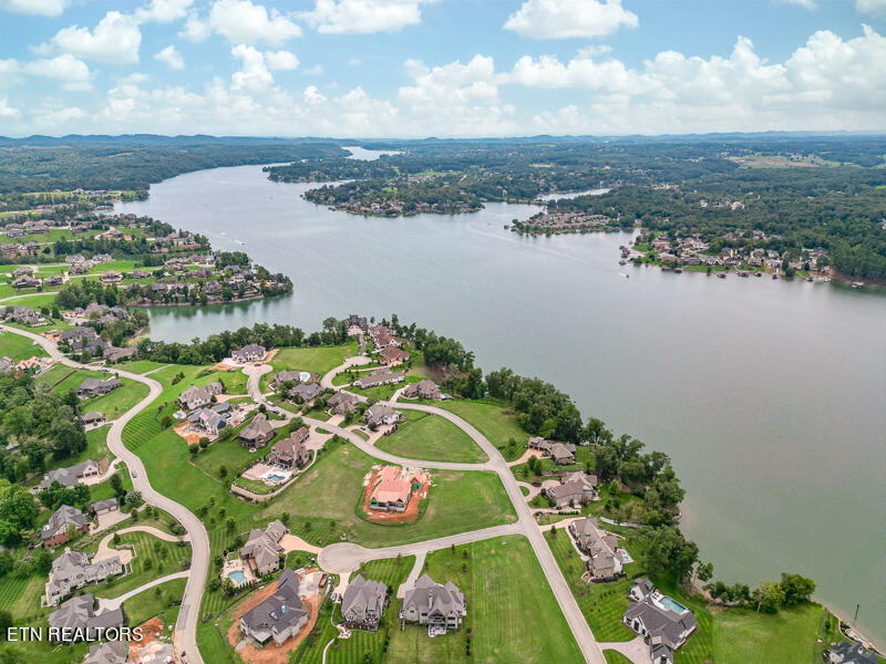 240 Southern Way Lenoir City TN 37772