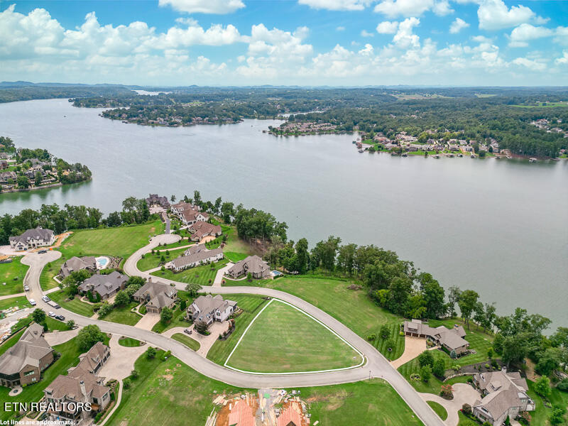 240 Southern Way Lenoir City TN 37772