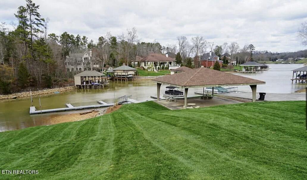 106 Blue Herron Drive Lenoir City TN 37772
