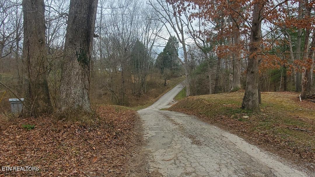 226 Keeton Lane Oneida TN 37841