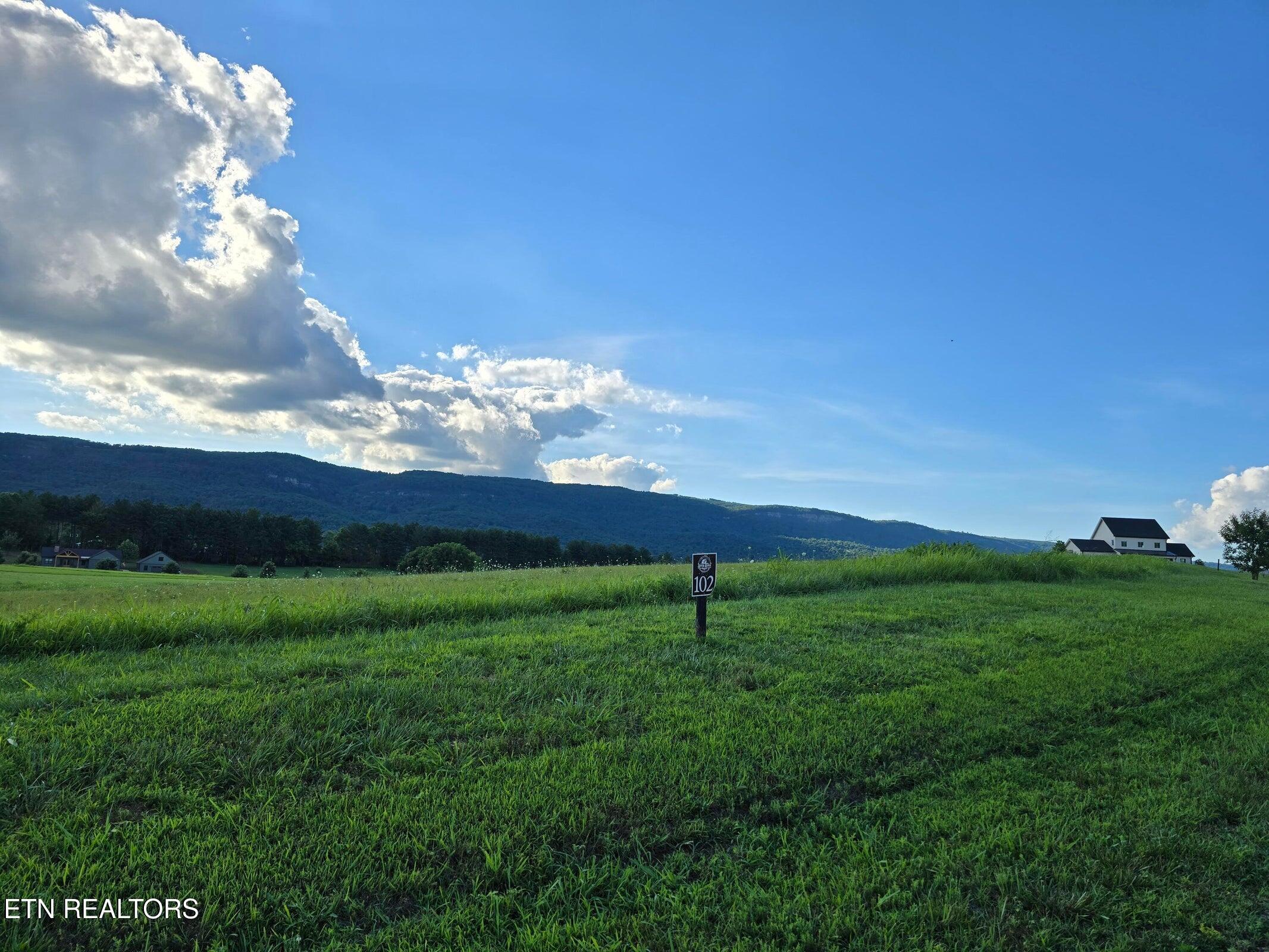 102 Pinnacle Point Lane Dunlap TN 37327