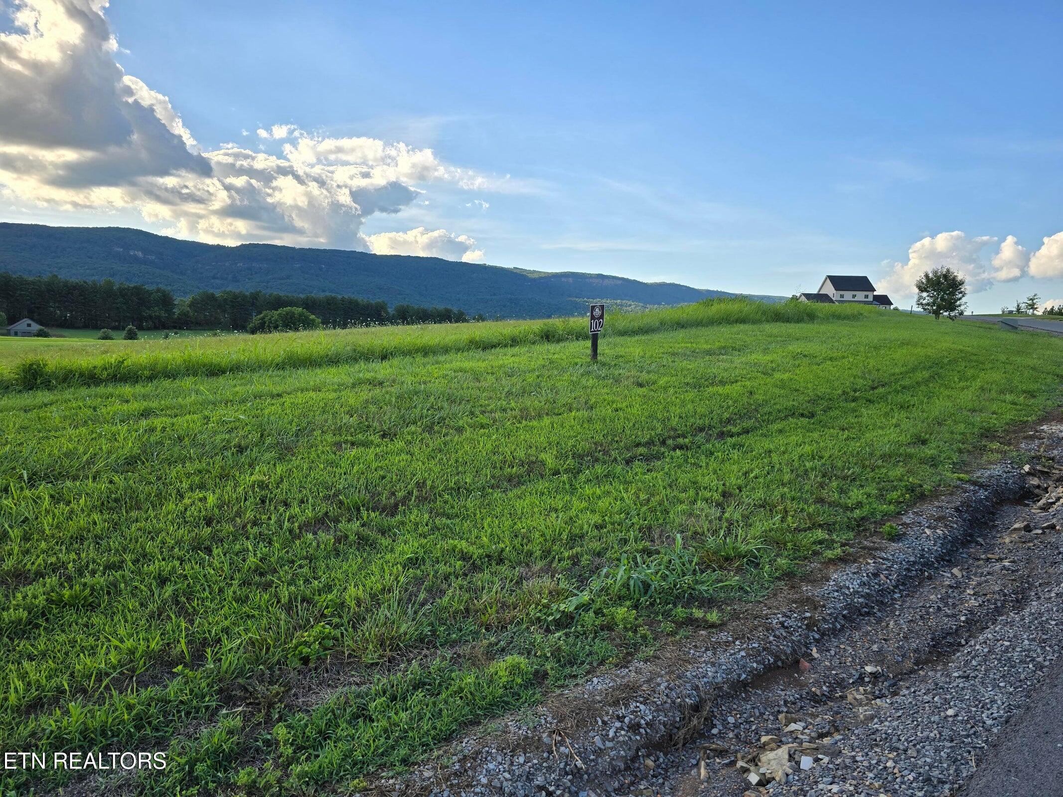 102 Pinnacle Point Lane Dunlap TN 37327