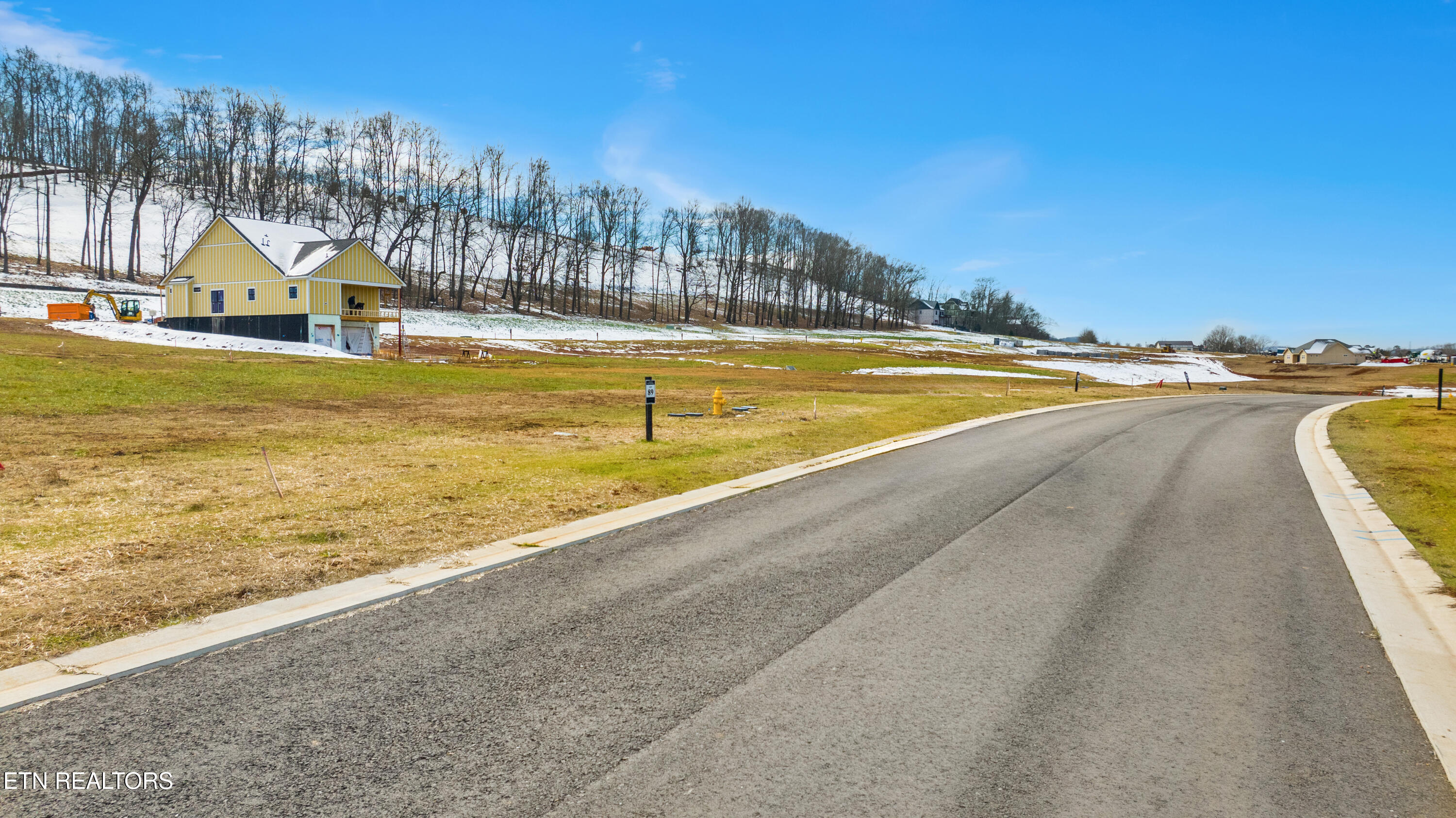 958 Black Bear Circle Loudon TN 37774