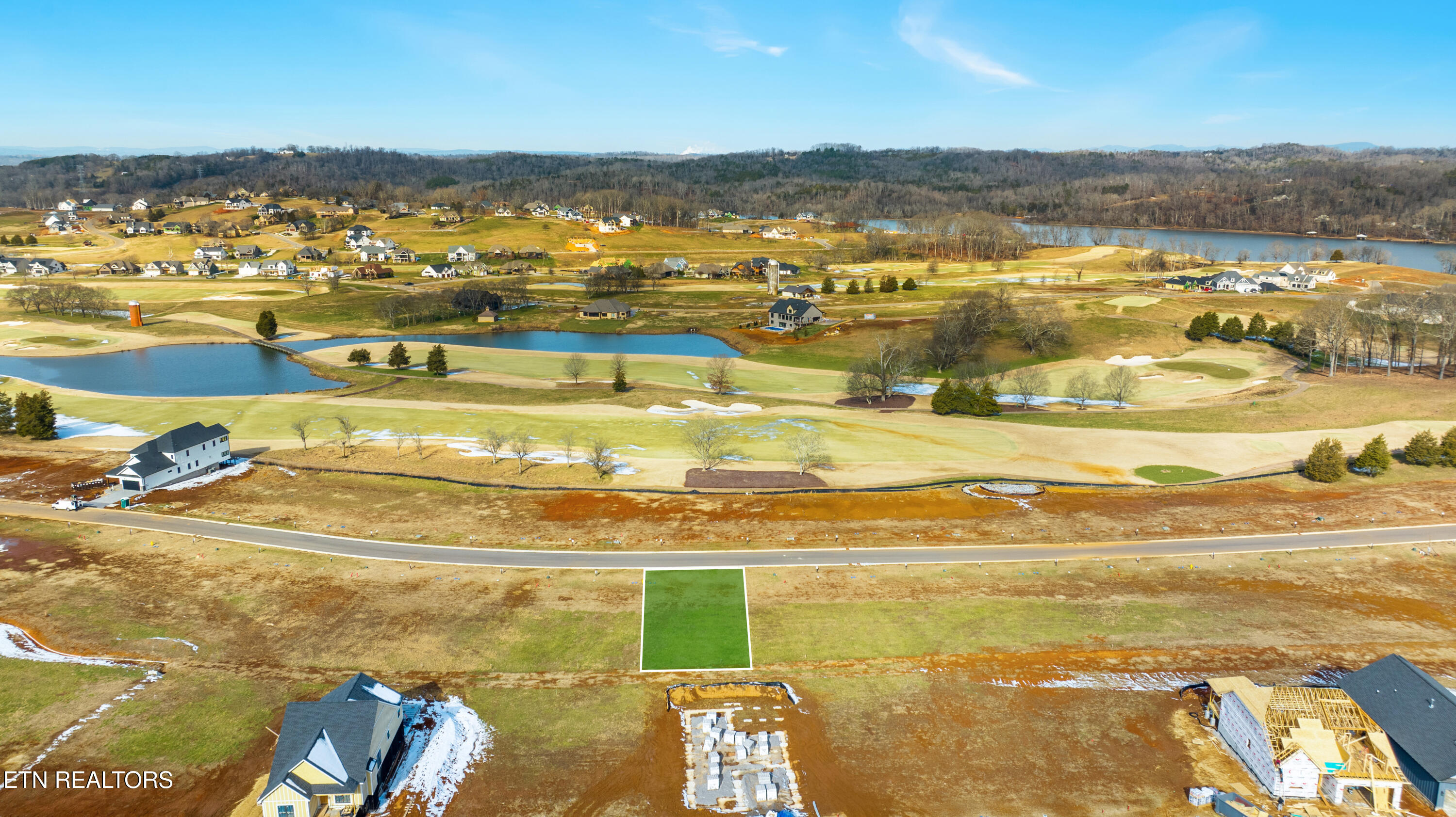 958 Black Bear Circle Loudon TN 37774
