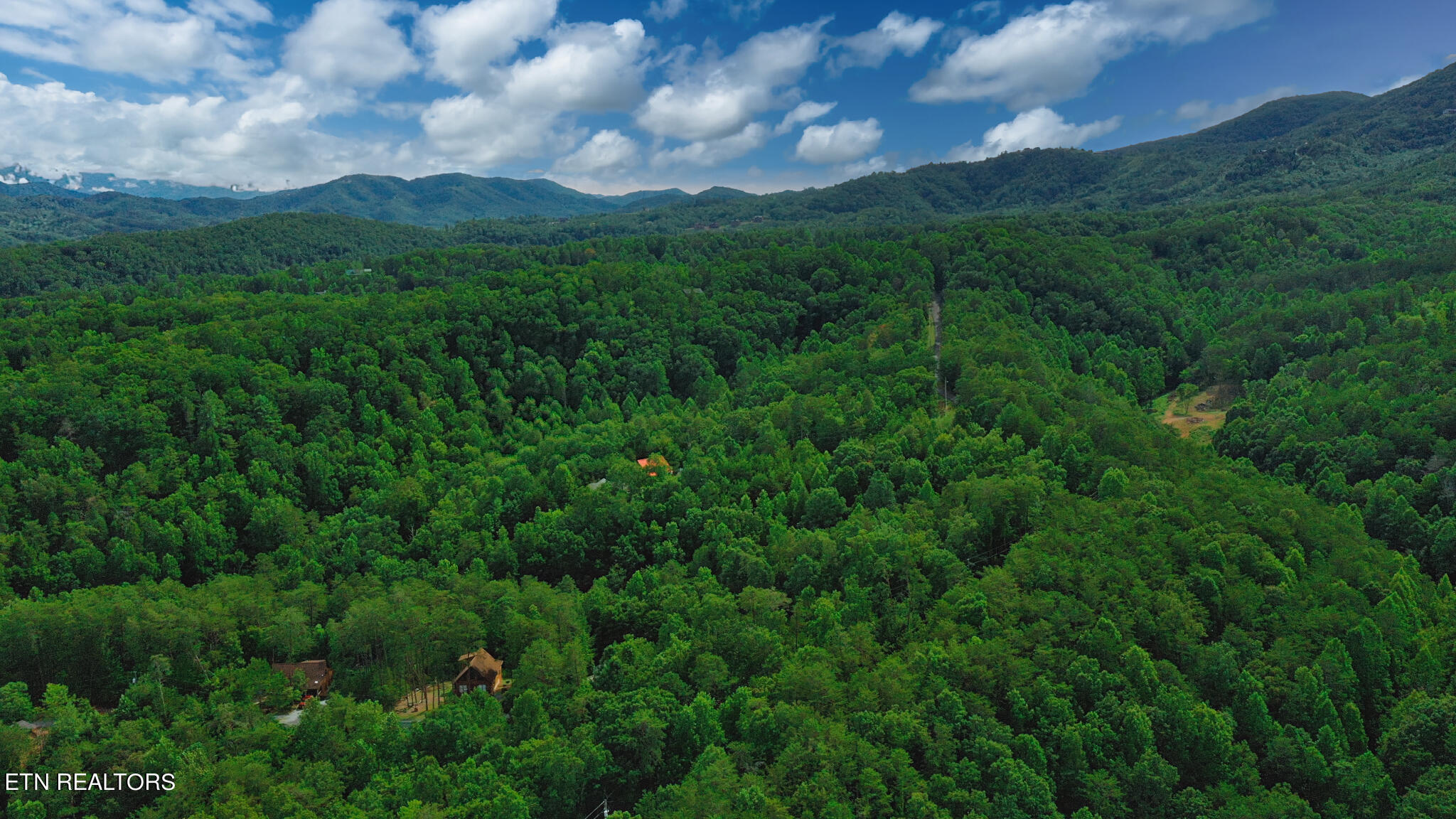 1670 Jobey Green Hollow Road Sevierville TN 37876