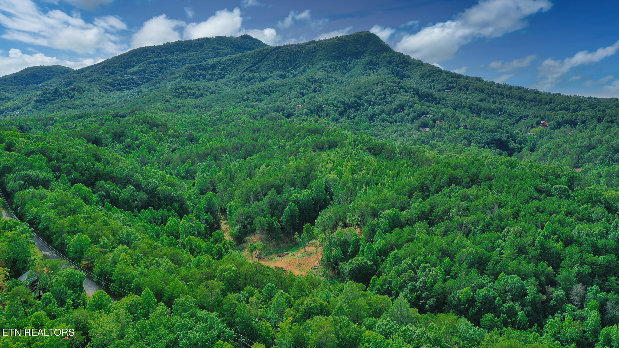 1670 Jobey Green Hollow Road Sevierville TN 37876
