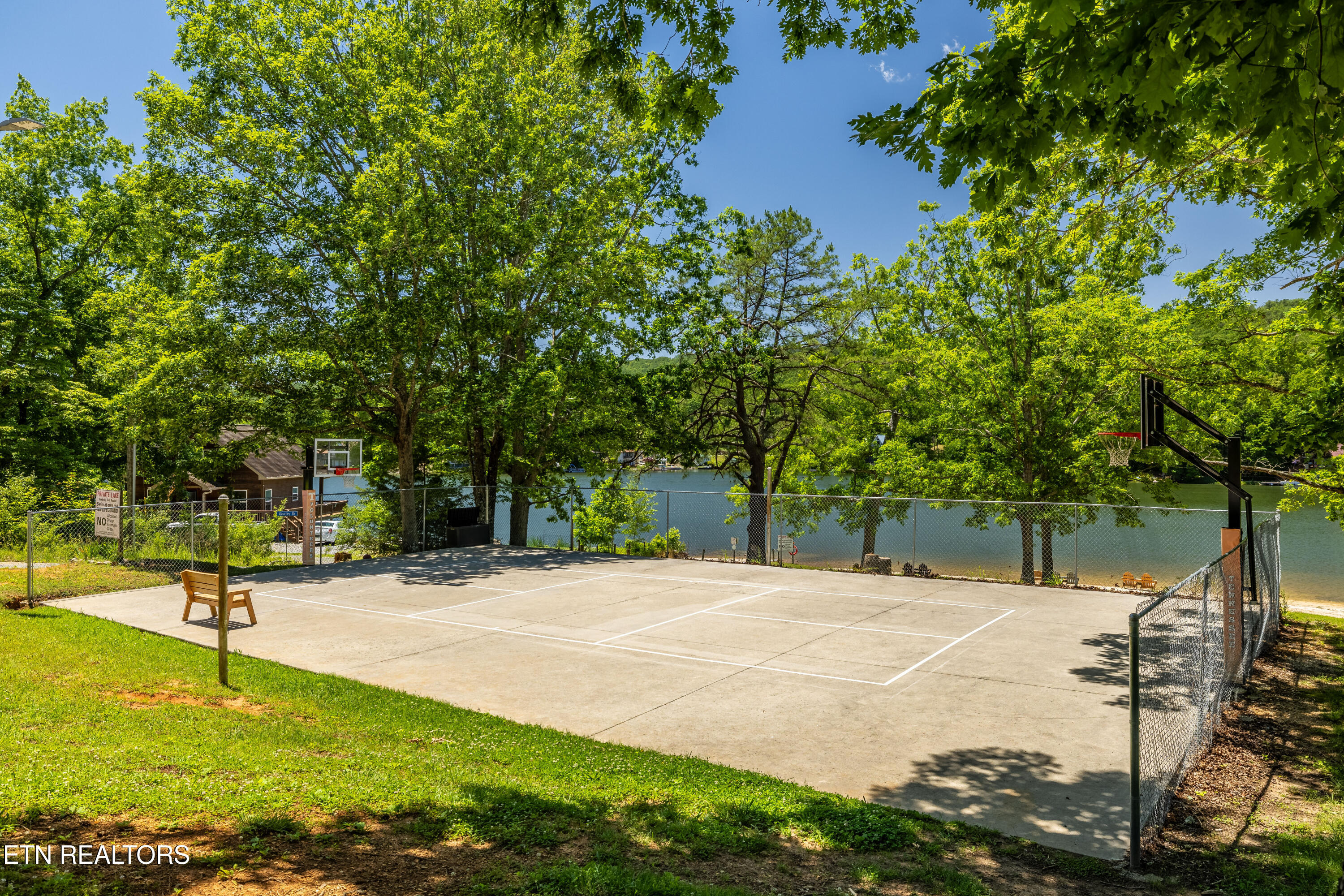Lots 18,19,& 20 Bear Road Tallassee TN 37878