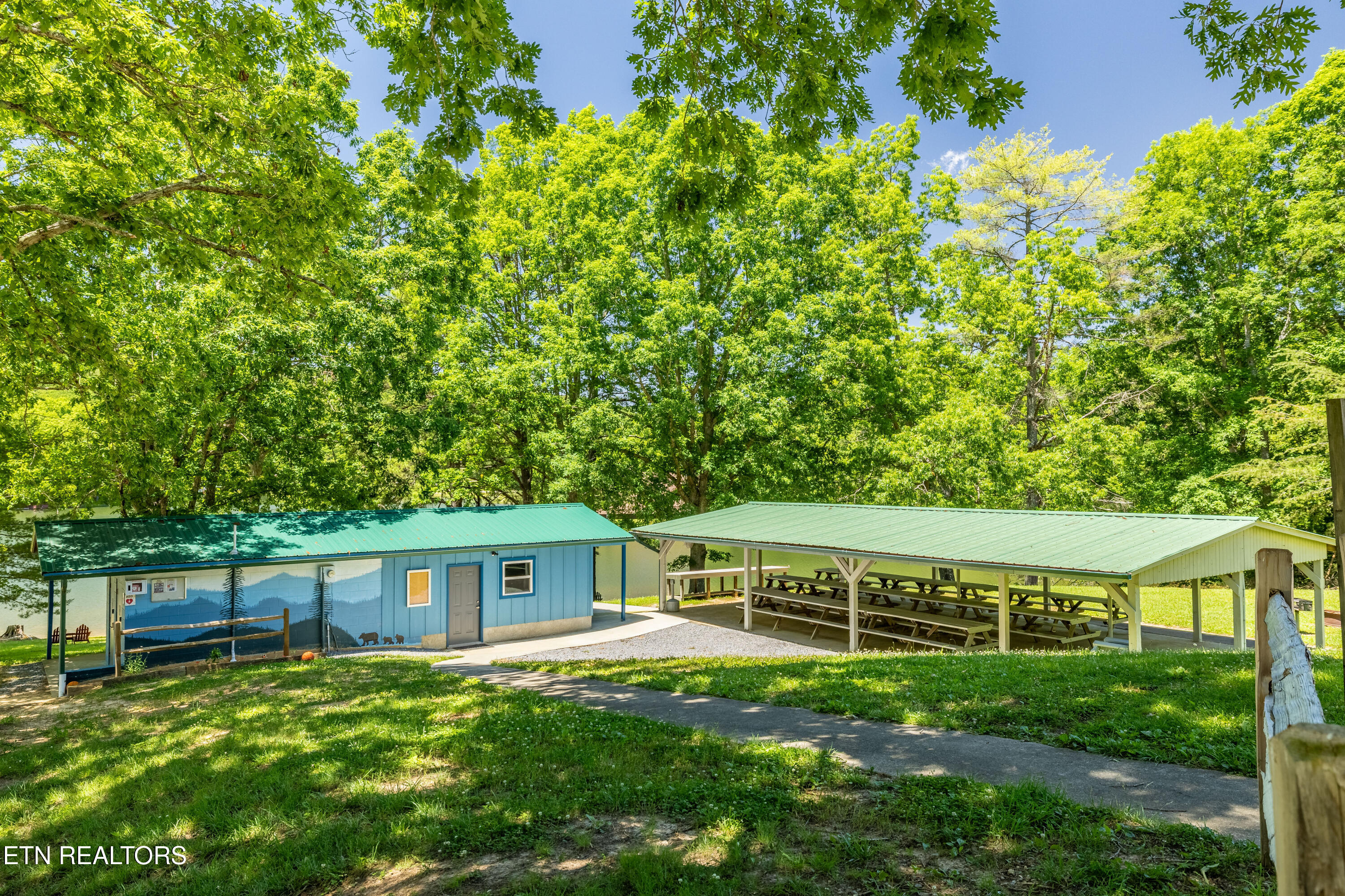 Lots 18,19,& 20 Bear Road Tallassee TN 37878