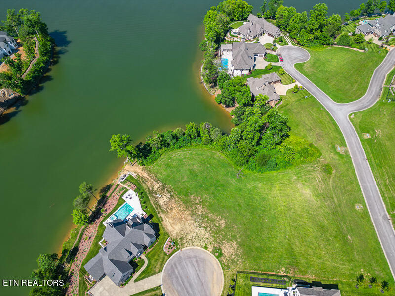 390 Admiral Court Lenoir City TN 37772