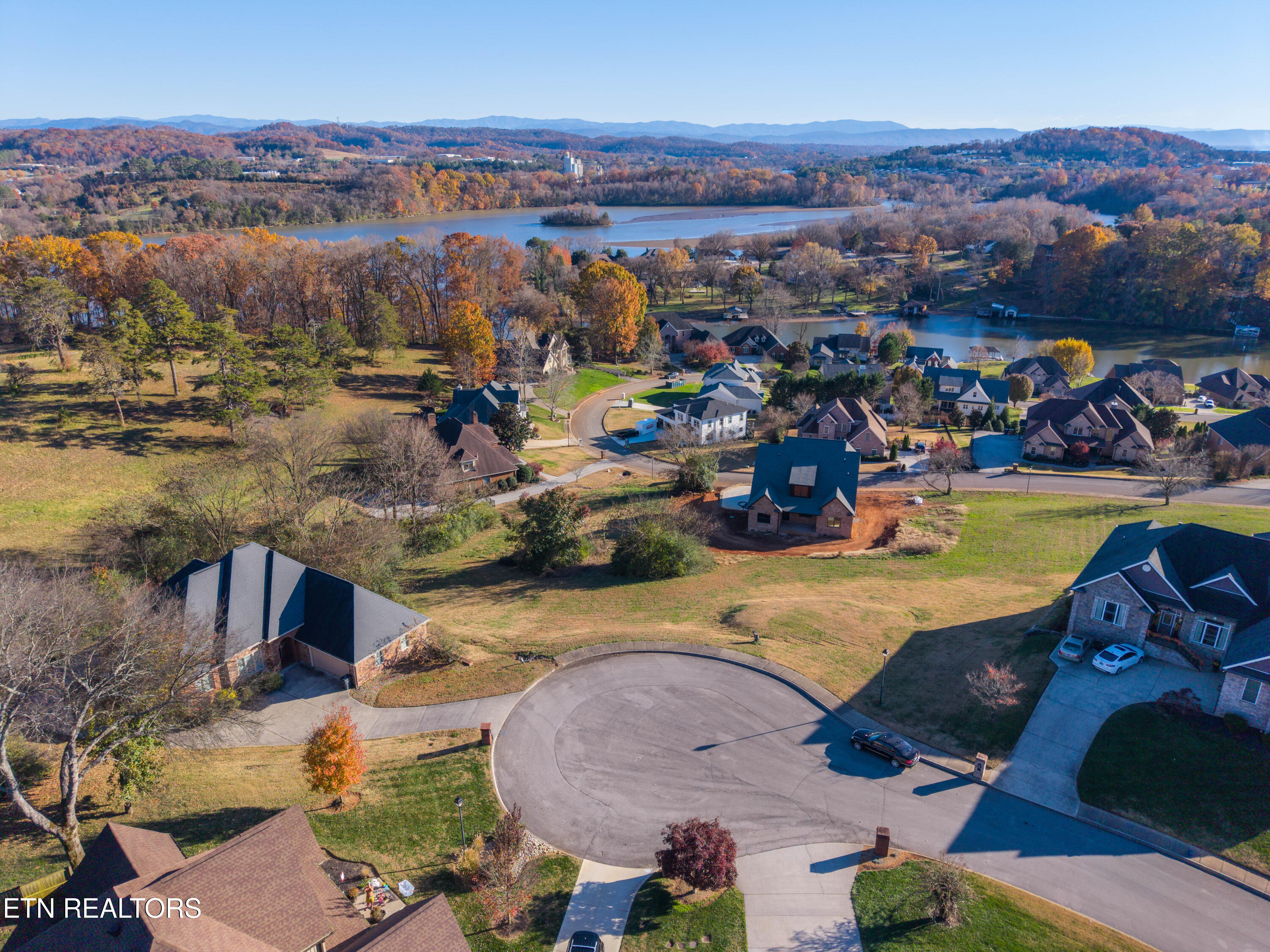 3831 Admirality Lane Knoxville TN 37920
