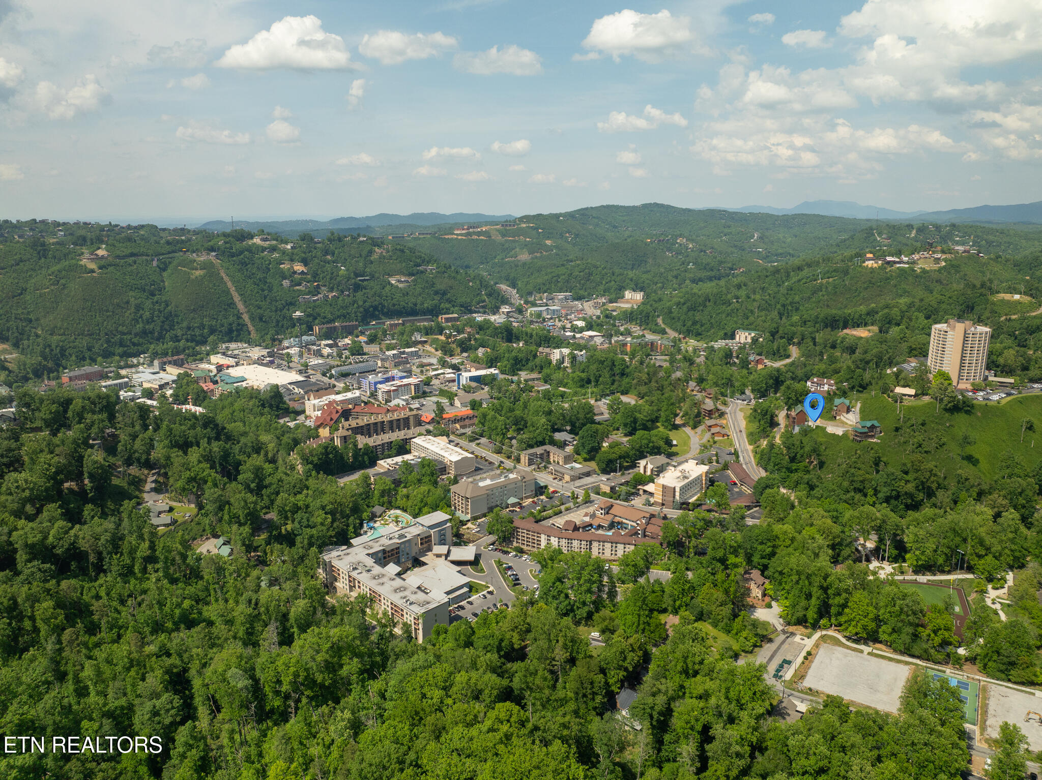744 Widows Knob Road Gatlinburg TN 37738