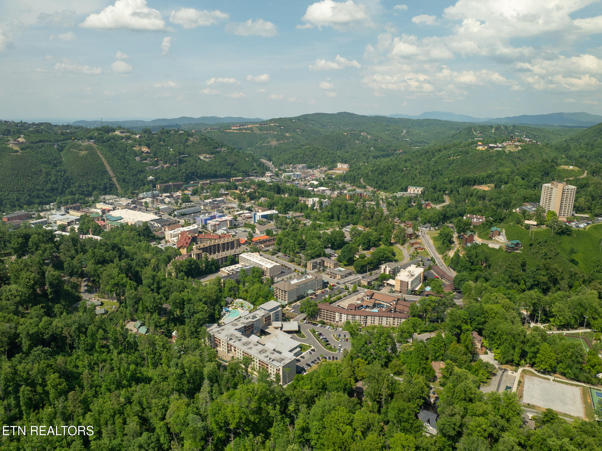 744 Widows Knob Road Gatlinburg TN 37738