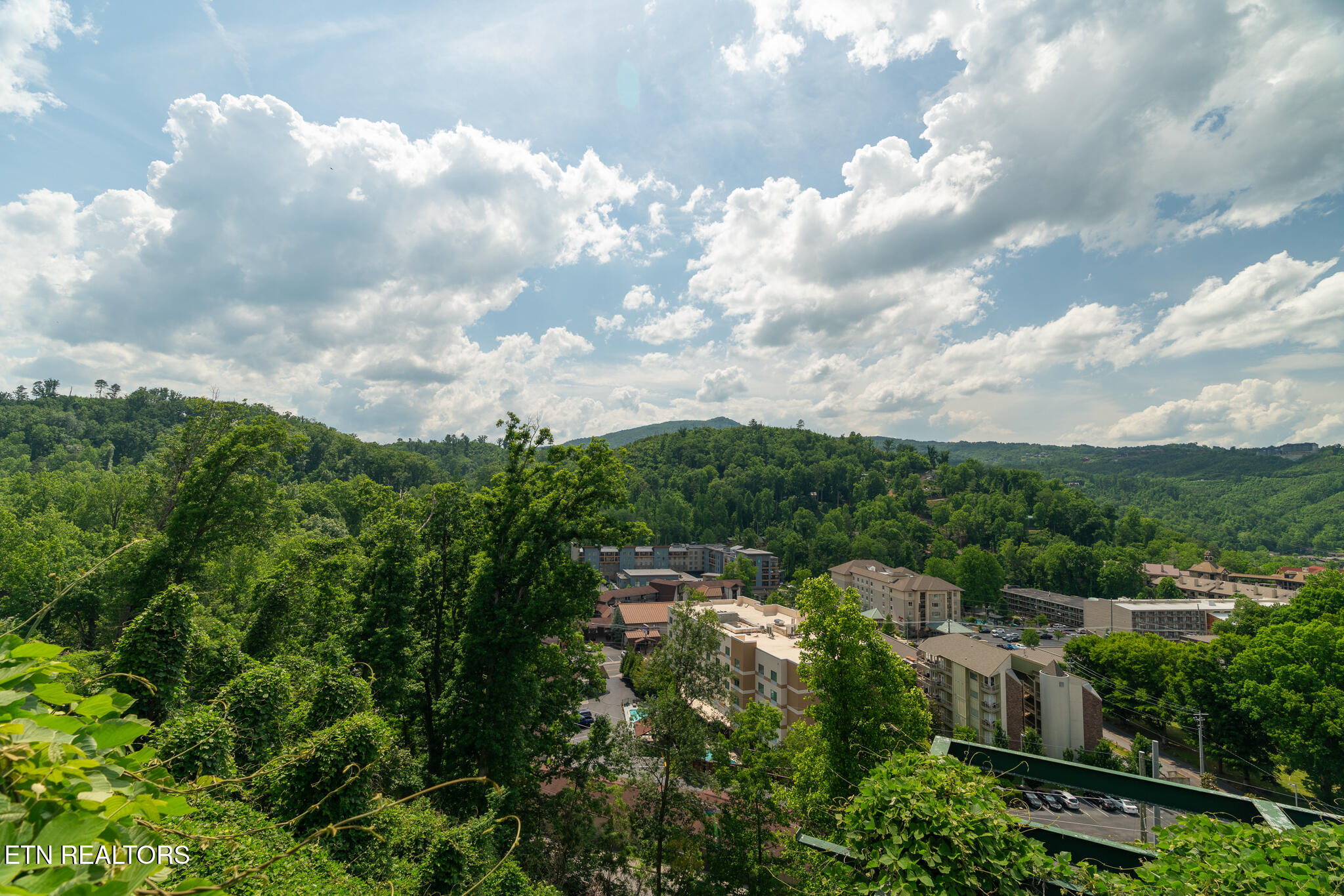 744 Widows Knob Road Gatlinburg TN 37738