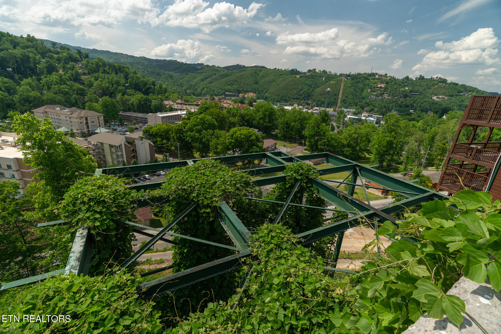 744 Widows Knob Road Gatlinburg TN 37738
