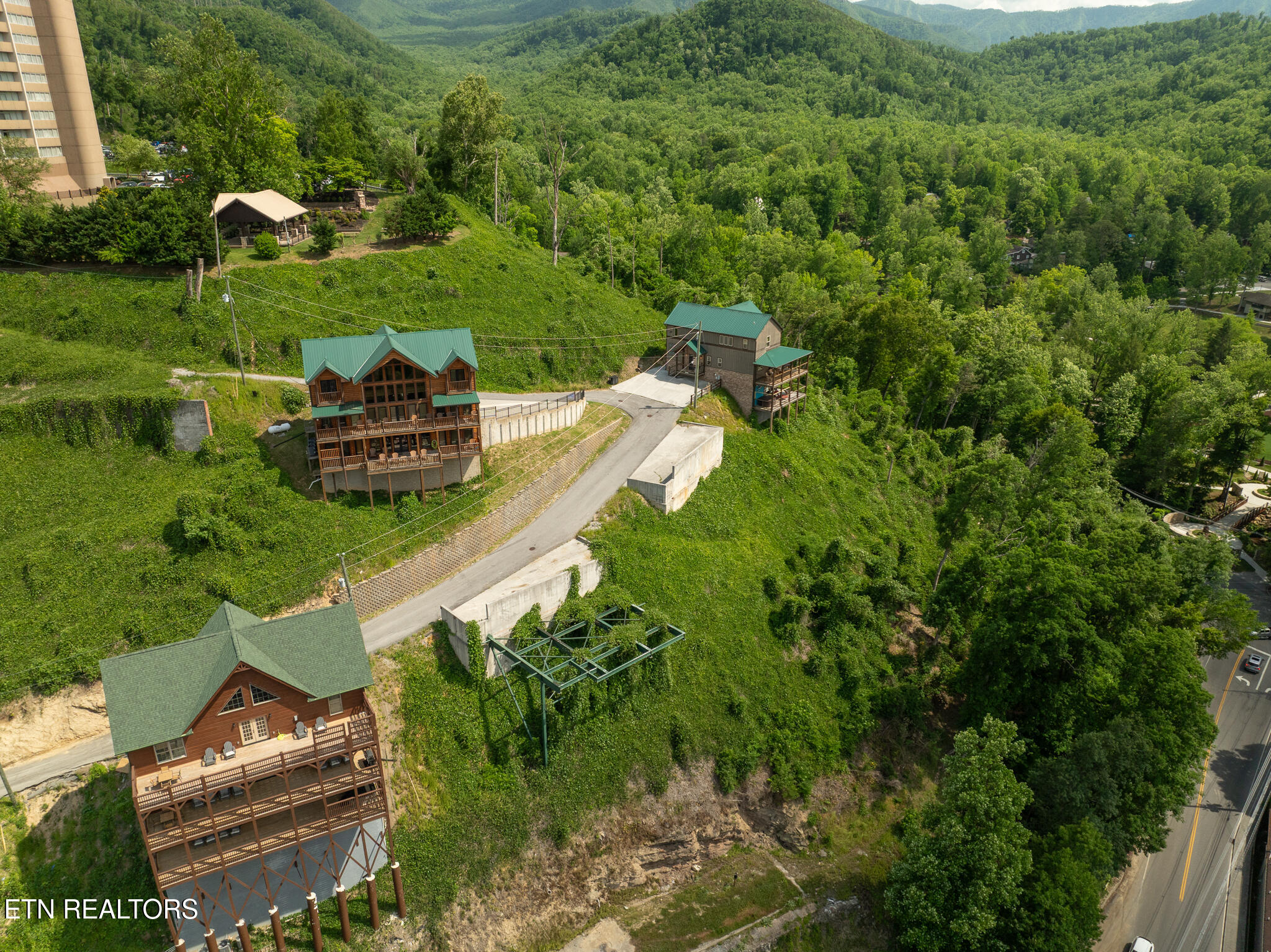 744 Widows Knob Road Gatlinburg TN 37738