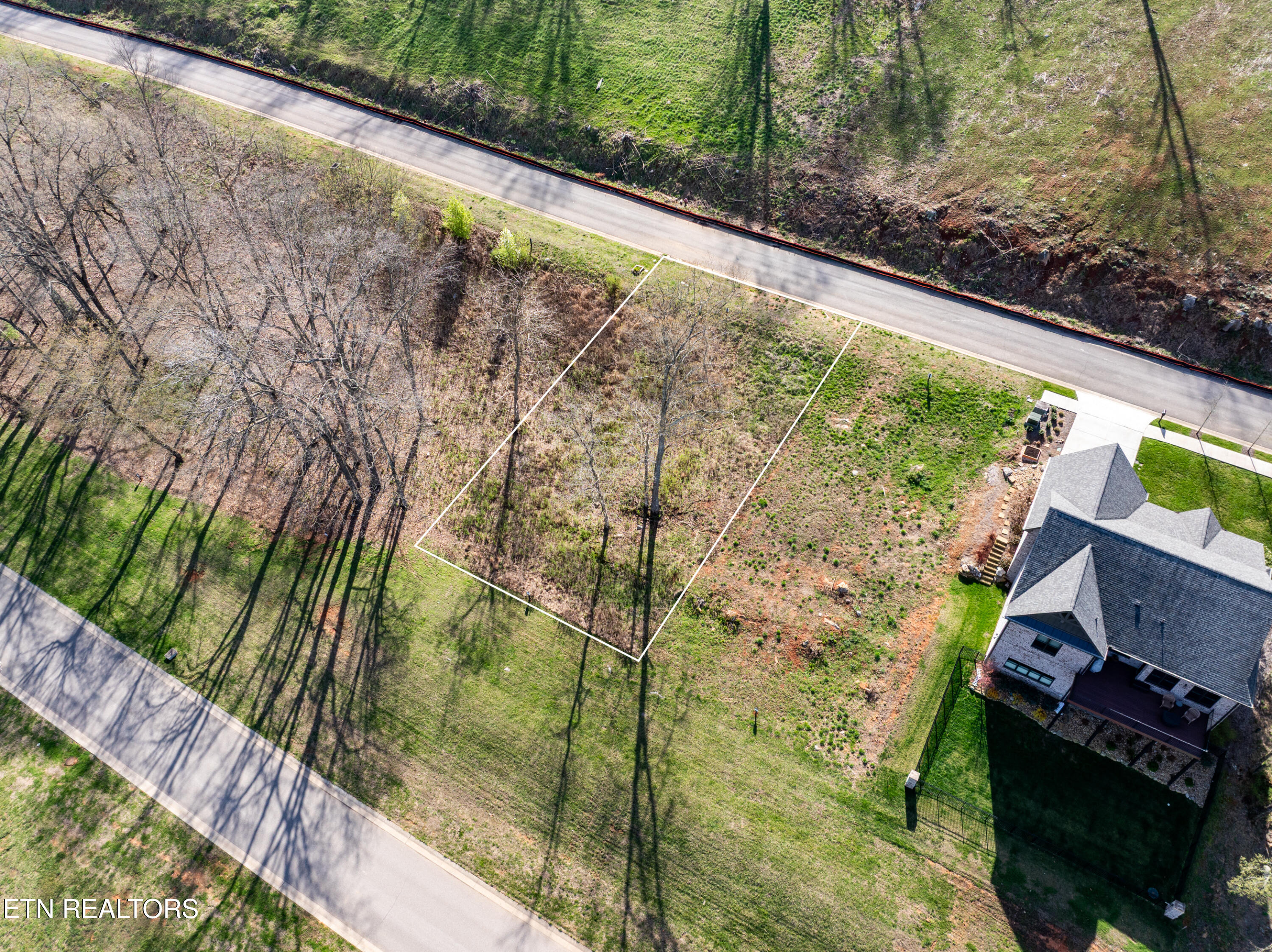 967 Black Cove Lane Loudon TN 37774