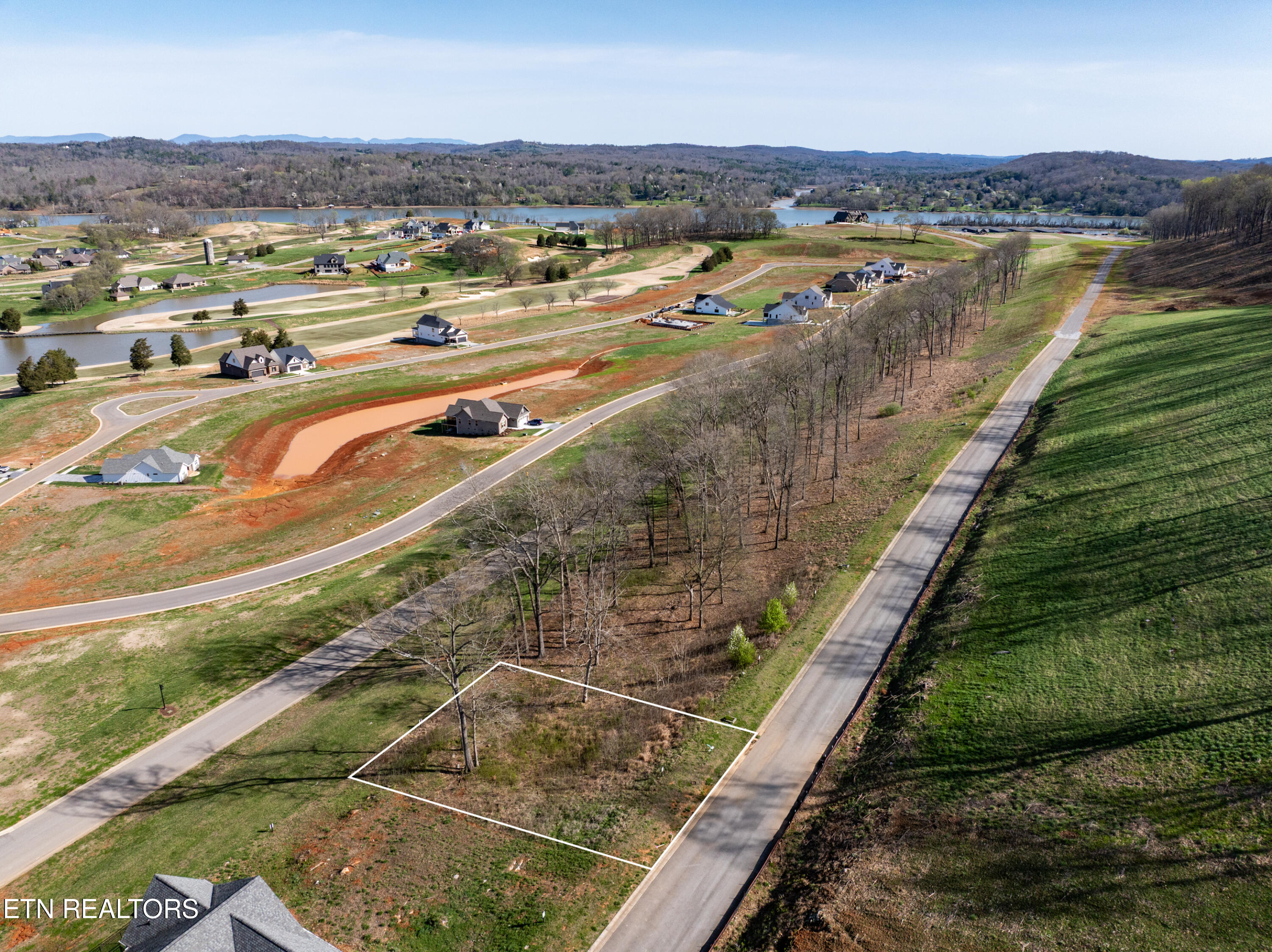 967 Black Cove Lane Loudon TN 37774